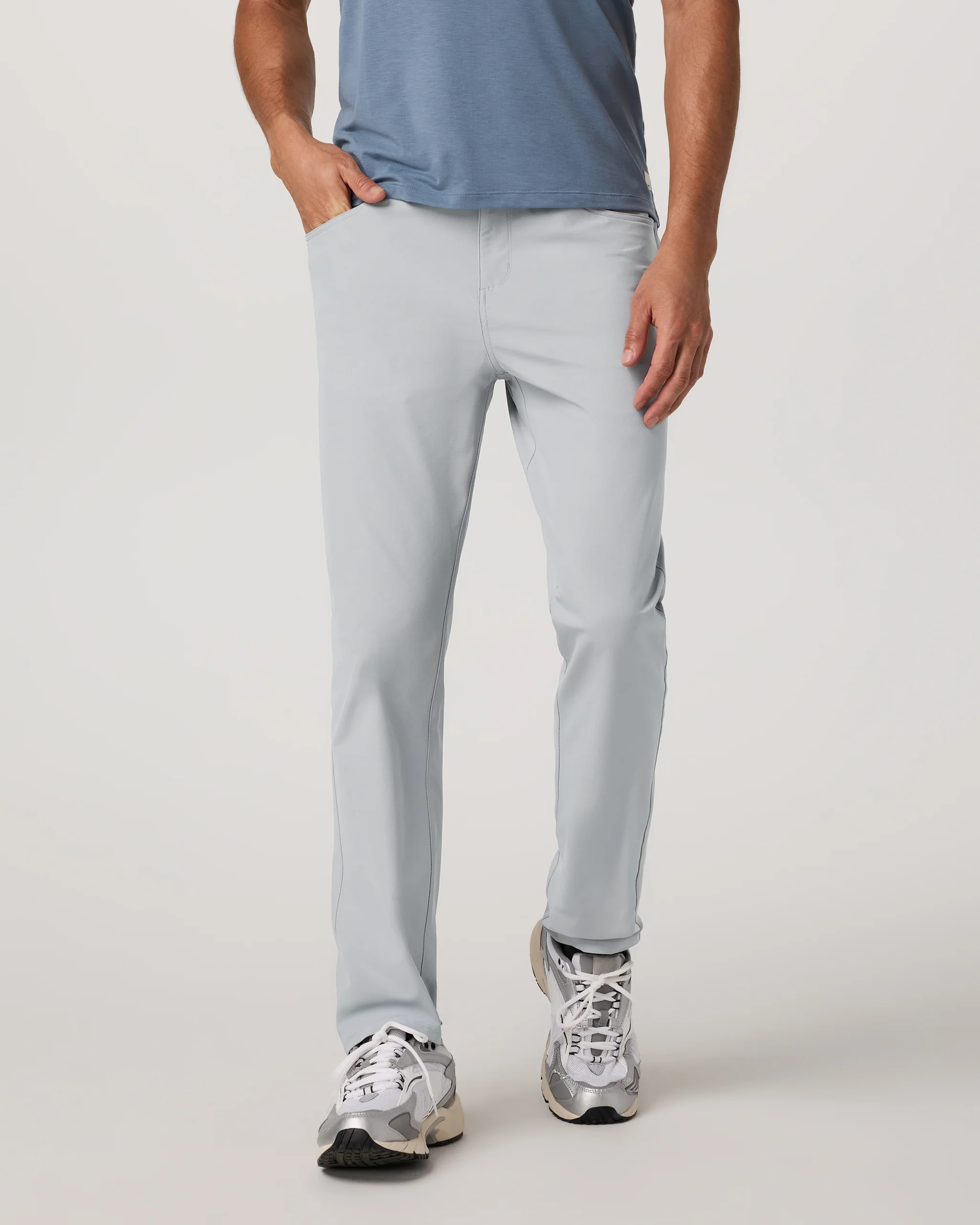 Vuori Meta™ Pant Classic Fit 32" | Sea Fog