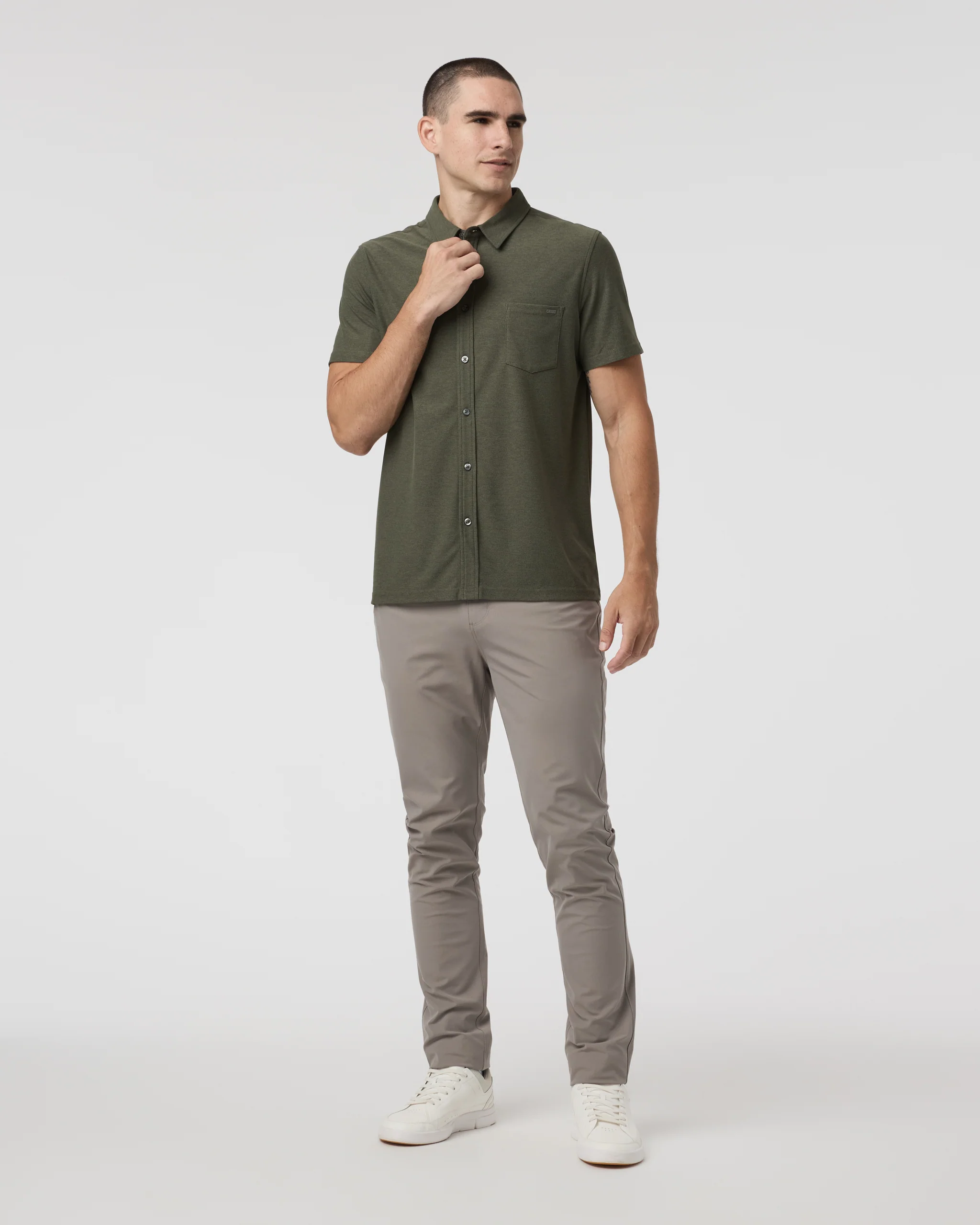 22679-vuori-metatm-pant-athletic-slim-fit-34-mocha-3.webp Vuori Meta™ Pant Athletic Slim Fit 34" | Mocha