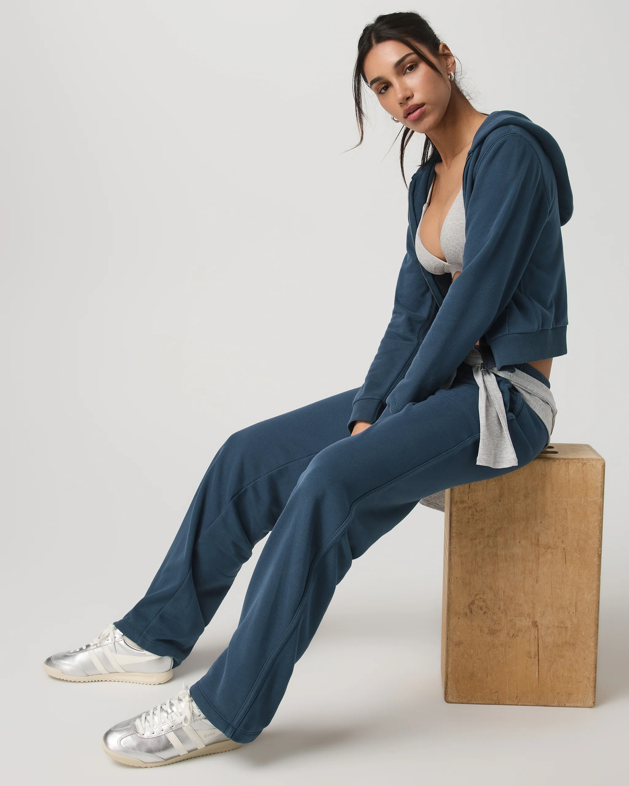 22712-sedona-straight-leg-sweatpant-short-ocean-blue-1.webp Sedona Straight Leg Sweatpant - Short | Ocean Blue