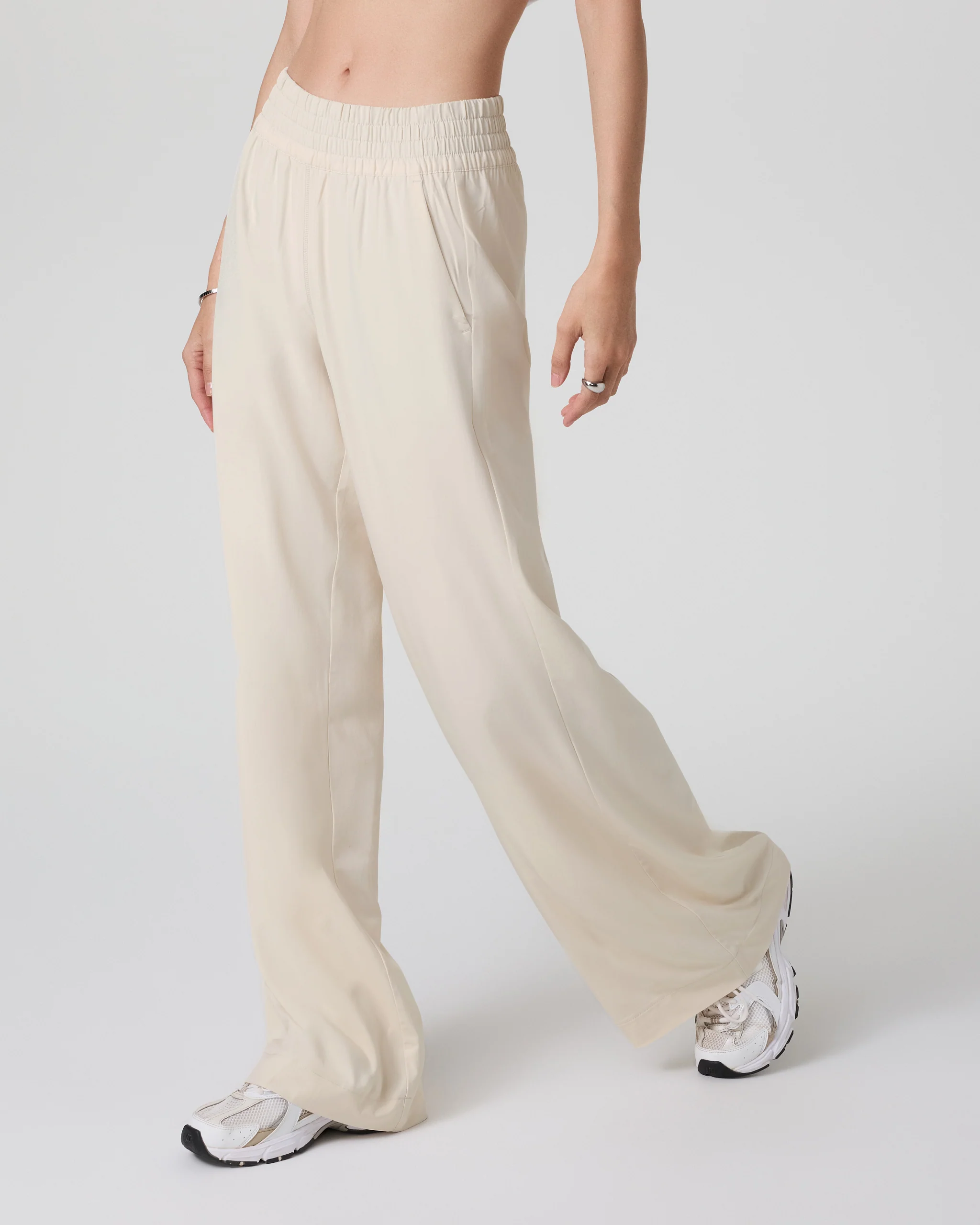 22791-villa-wideleg-pant-milkweed-1.webp Villa Wideleg Pant | Milkweed