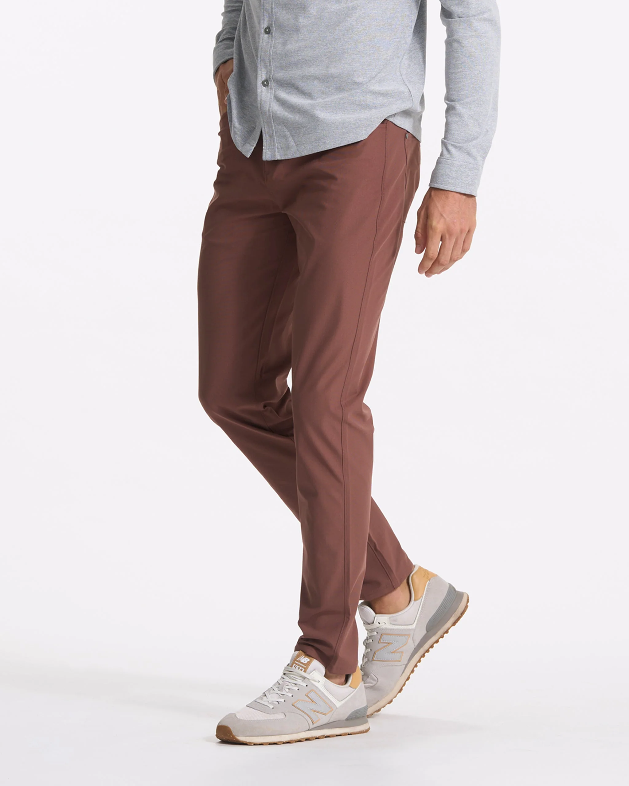 22973-vuori-metatm-pant-athletic-slim-fit-30-hazelnut-2.webp Vuori Meta™ Pant Athletic Slim Fit 30" | Hazelnut