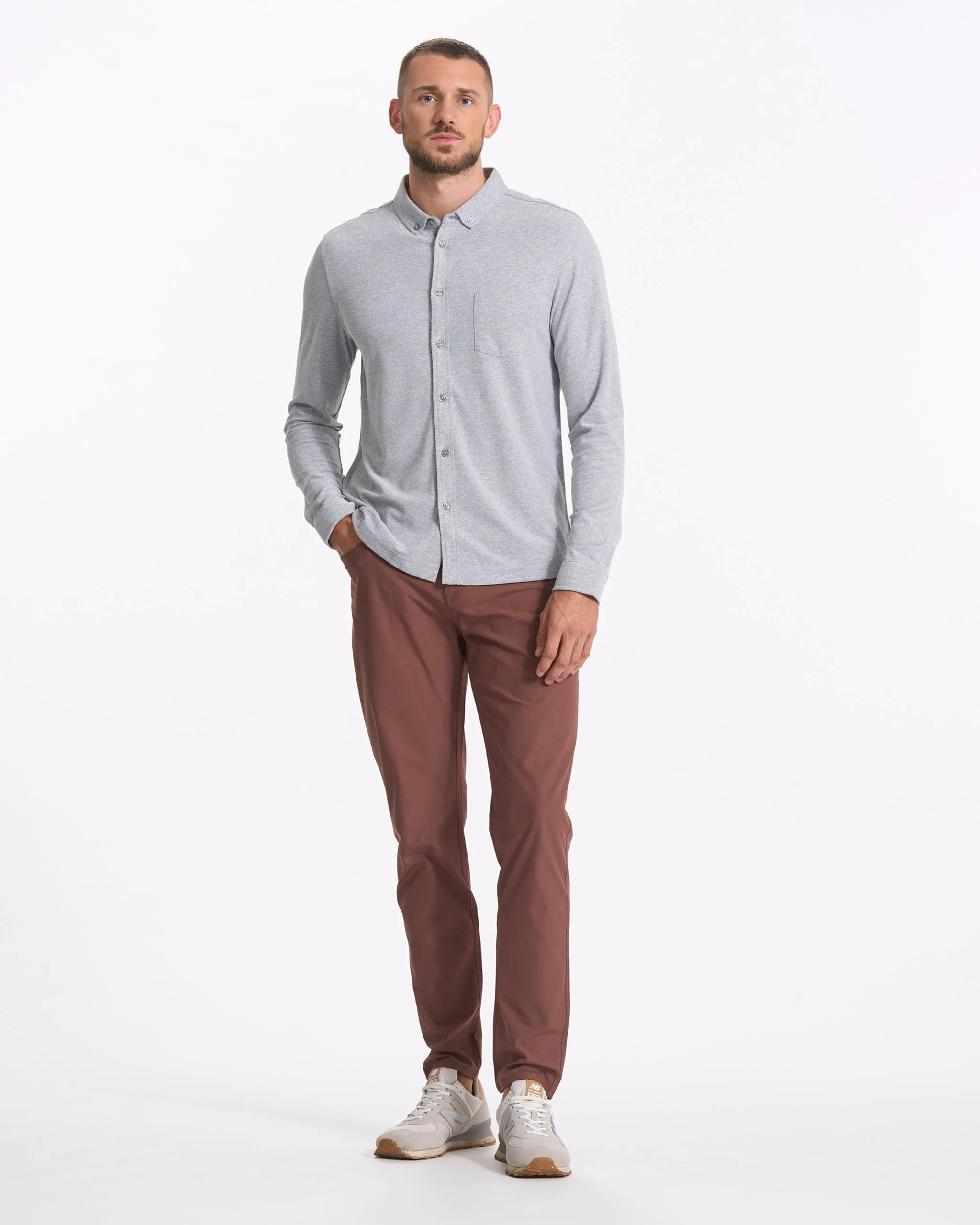 22973-vuori-metatm-pant-athletic-slim-fit-30-hazelnut-7.webp Vuori Meta™ Pant Athletic Slim Fit 30" | Hazelnut