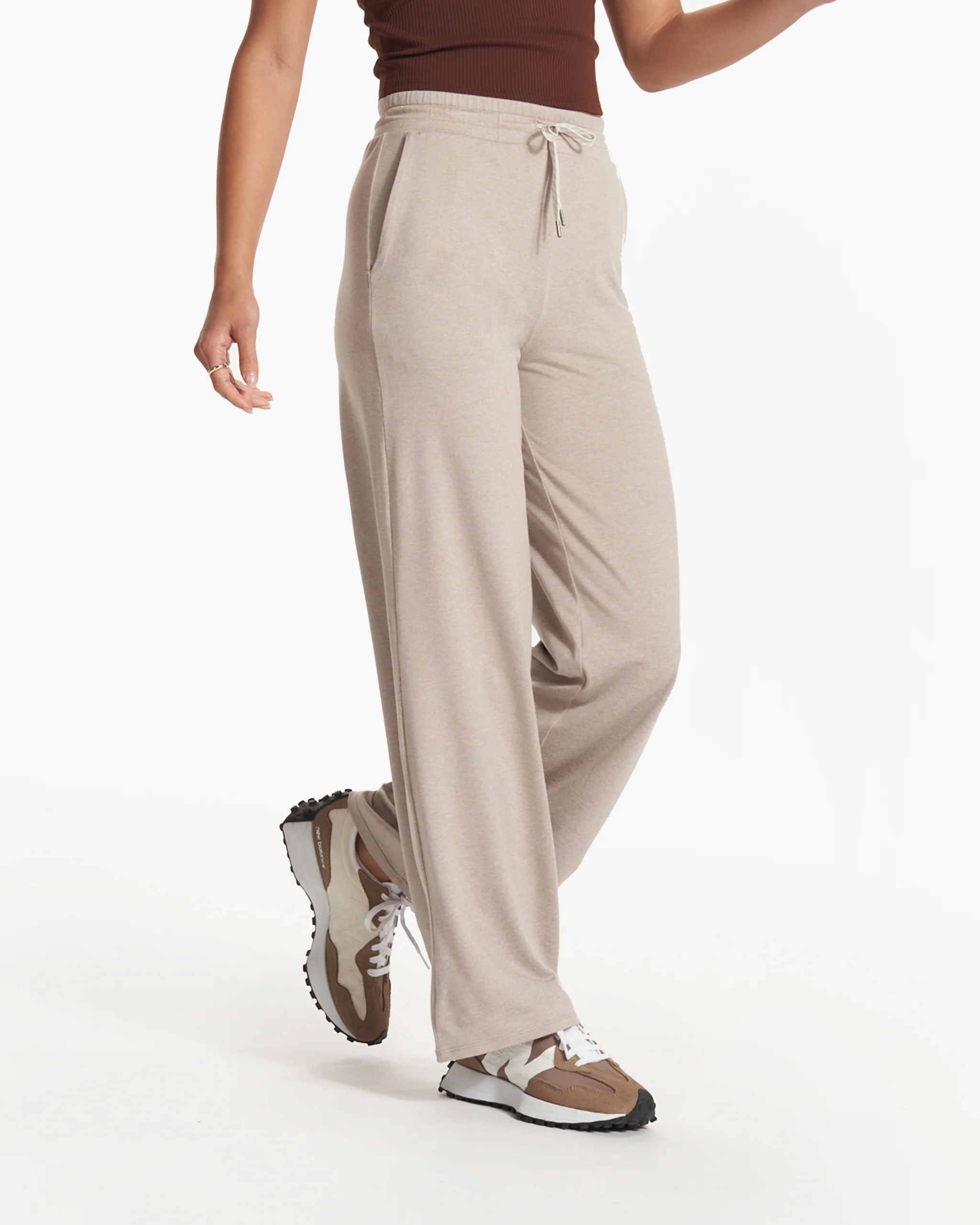 23003-halo-essential-wideleg-pant-short-dark-salt-heather-1.webp Halo Essential Wideleg Pant - Short | Dark Salt Heather