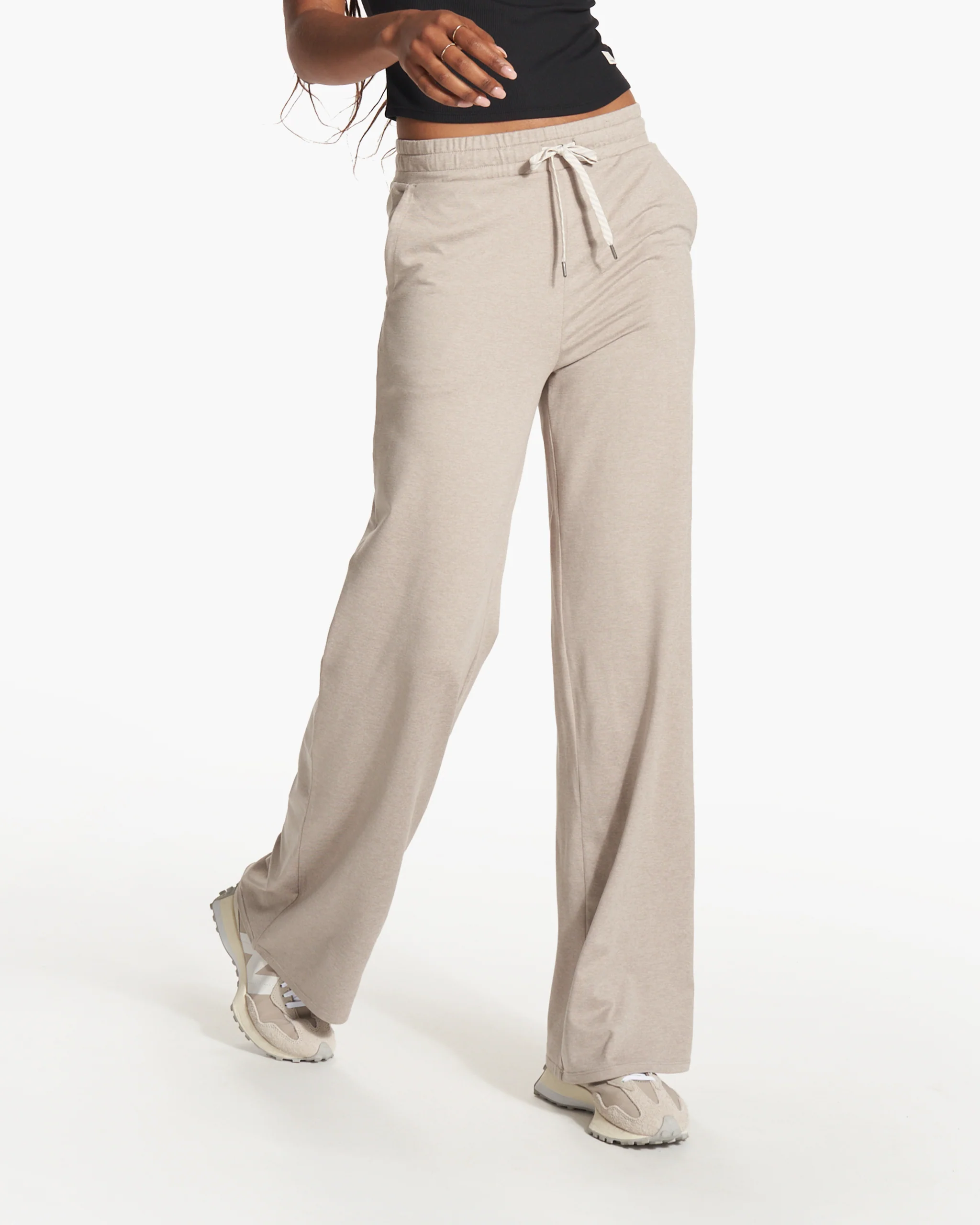 23044-halo-essential-wideleg-pant-long-dark-salt-heather-1.webp Halo Essential Wideleg Pant - Long | Dark Salt Heather