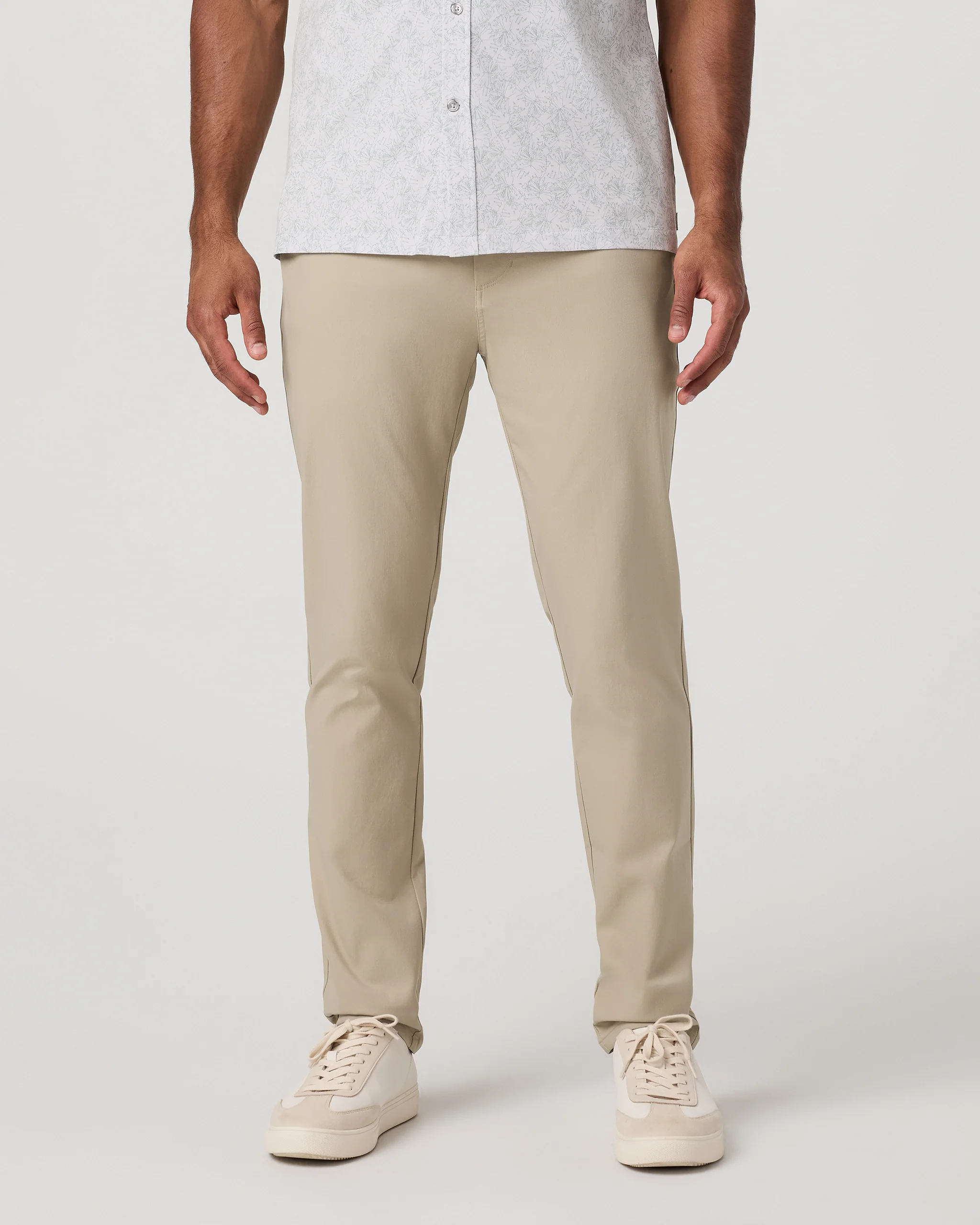 23131-cascade-tech-chino-pant-athletic-slim-fit-32-trench-1.webp Cascade Tech Chino Pant Athletic Slim Fit 32" | Trench