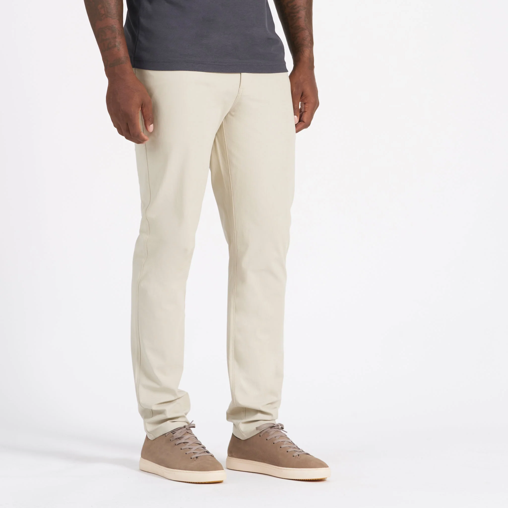 23401-vuori-metatm-pant-athletic-slim-fit-30-birch-old-2.webp Vuori Meta™ Pant Athletic Slim Fit 30” | Birch (OLD)
