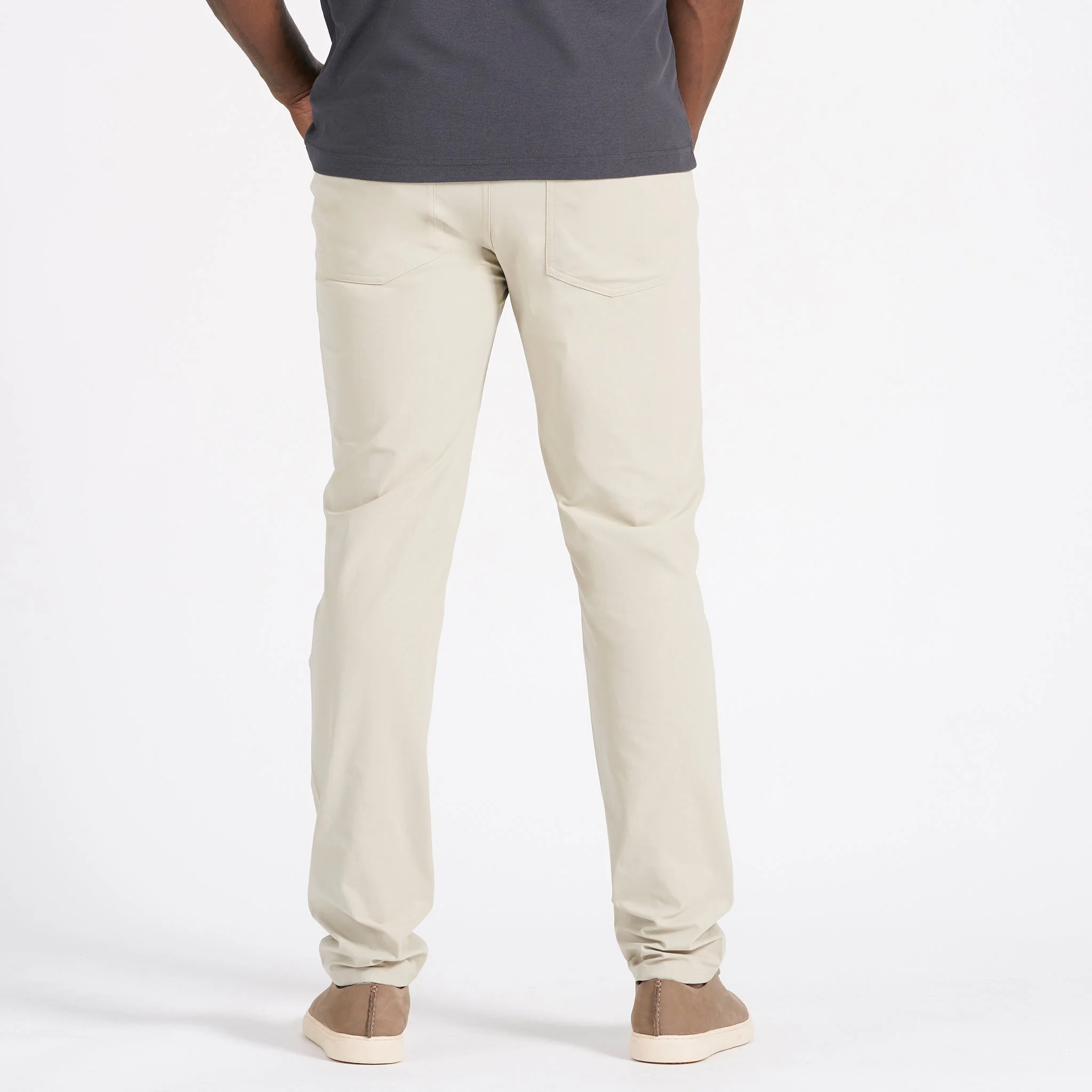 23401-vuori-metatm-pant-athletic-slim-fit-30-birch-old-3.webp Vuori Meta™ Pant Athletic Slim Fit 30” | Birch (OLD)
