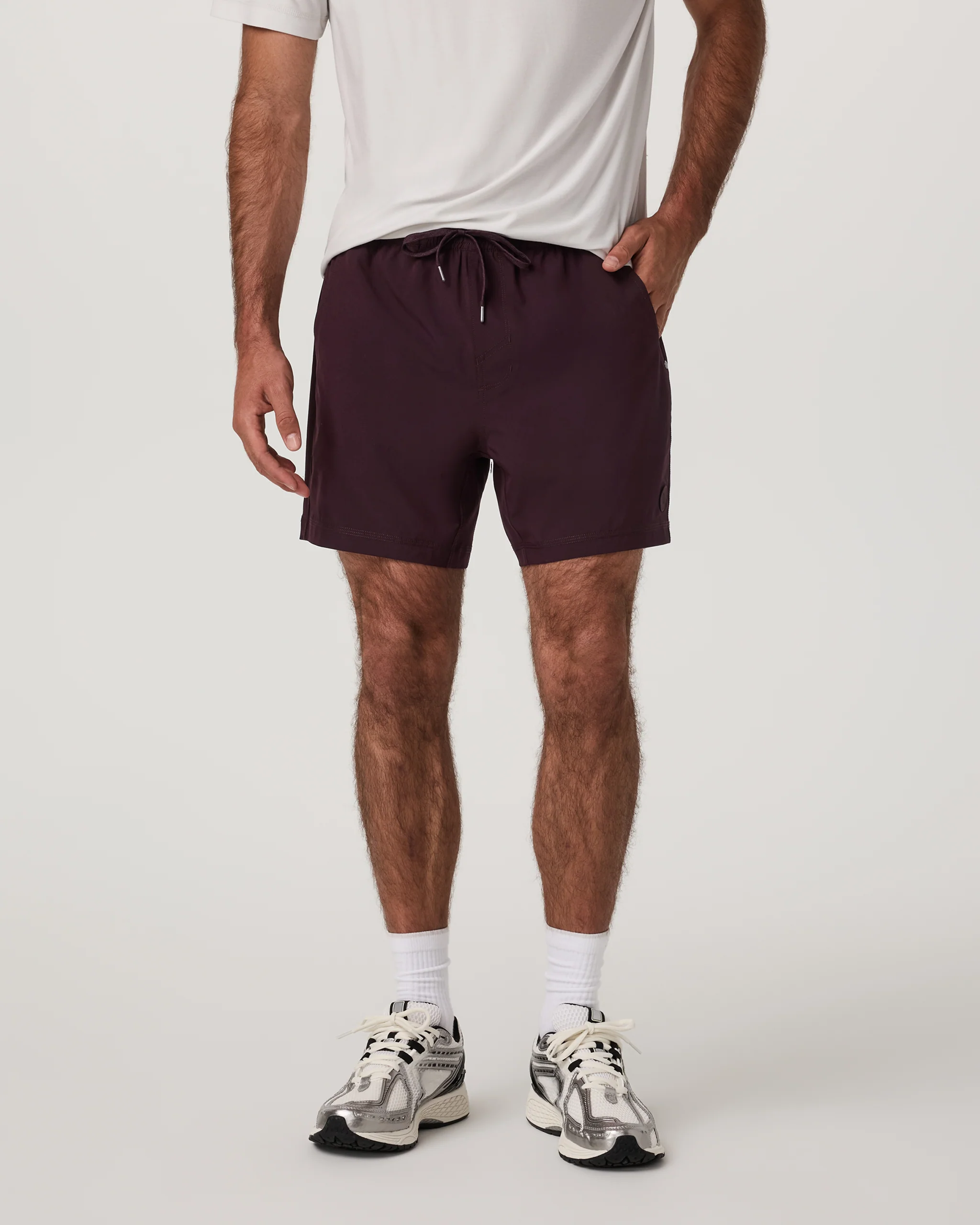 23527-kore-short-lined-5-raisin-tonal-3.webp Kore Short Lined 5" | Raisin Tonal