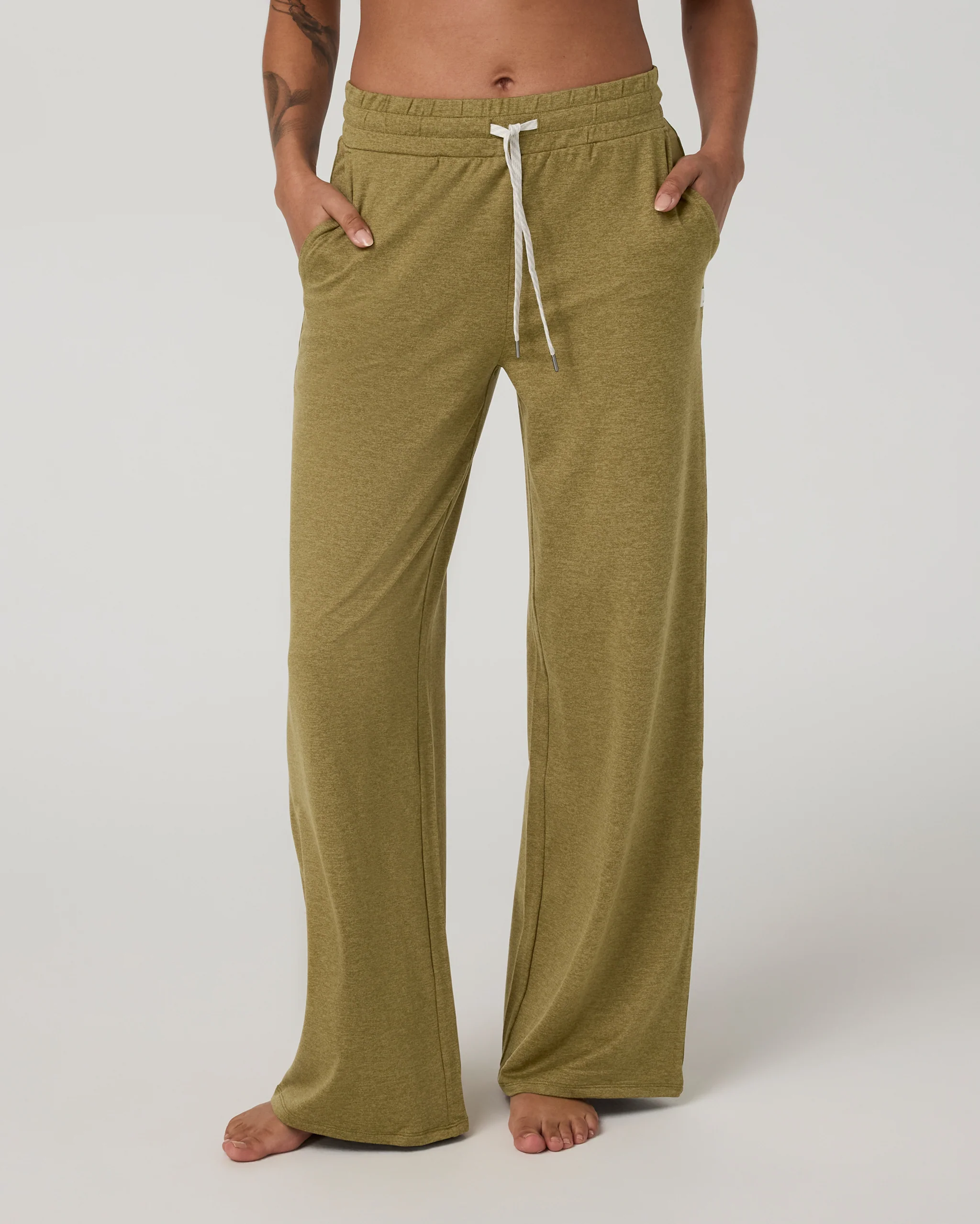 23534-halo-essential-wideleg-pant-saguaro-heather-1.webp Halo Essential Wideleg Pant | Saguaro Heather