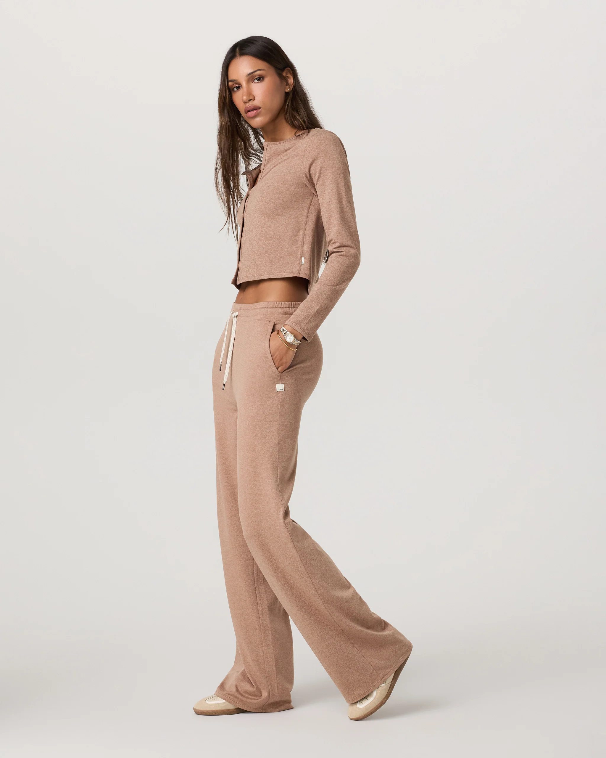 23885-halo-essential-wideleg-pant-long-nutmeg-heather-2.webp Halo Essential Wideleg Pant - Long | Nutmeg Heather