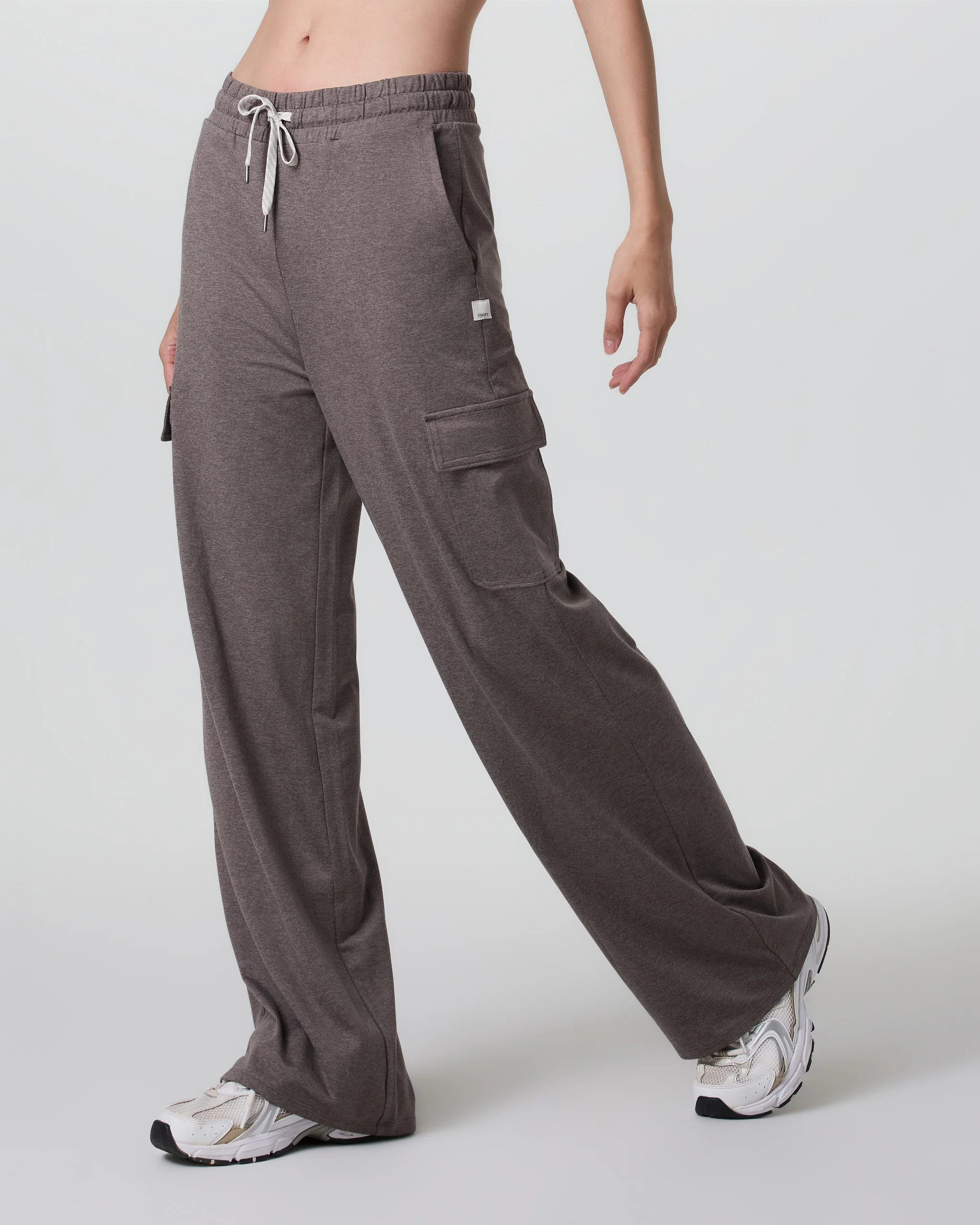 23942-halo-essential-cargo-wideleg-pant-chia-heather-1.webp Halo Essential Cargo Wideleg Pant | Chia Heather