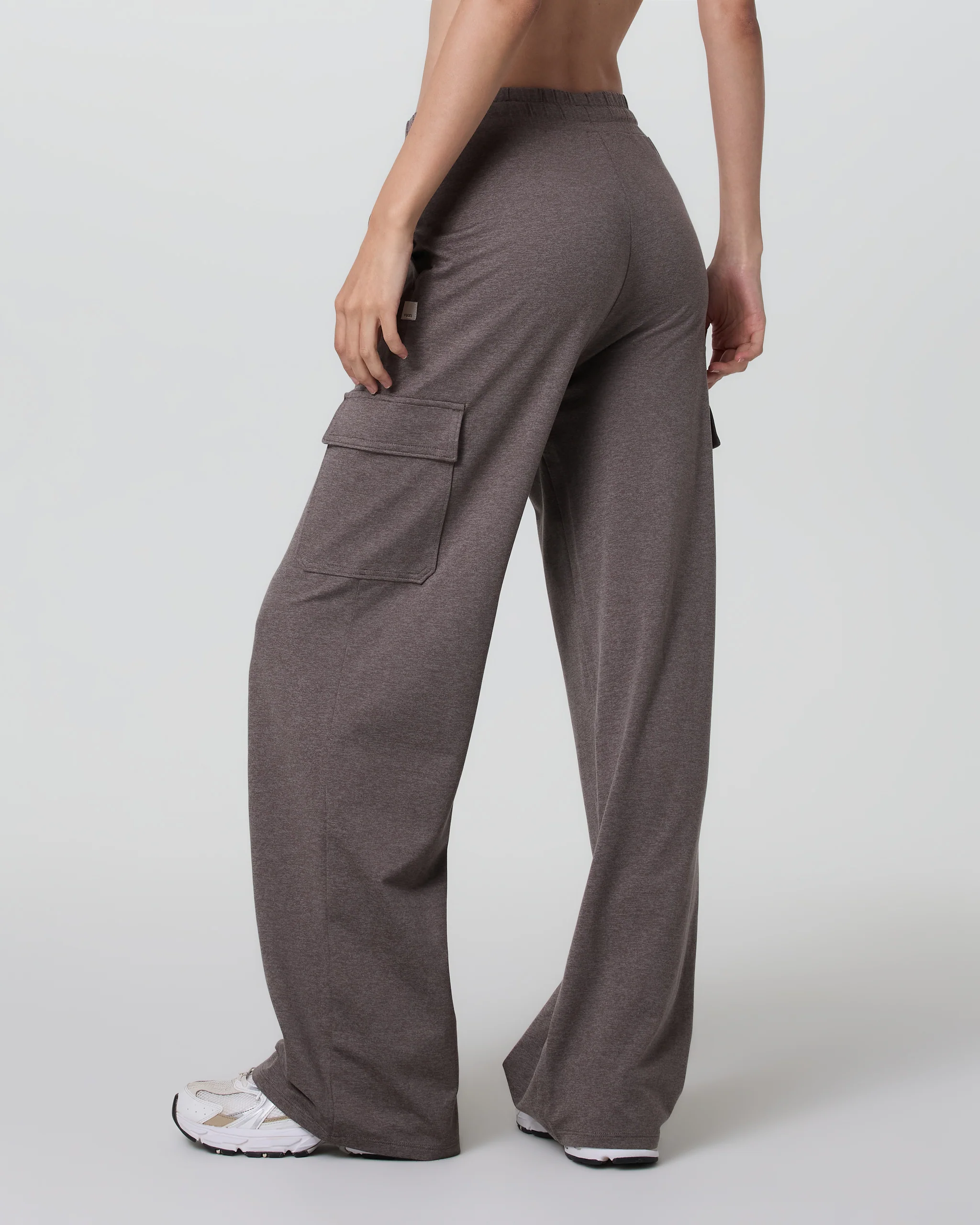 23942-halo-essential-cargo-wideleg-pant-chia-heather-3.webp Halo Essential Cargo Wideleg Pant | Chia Heather