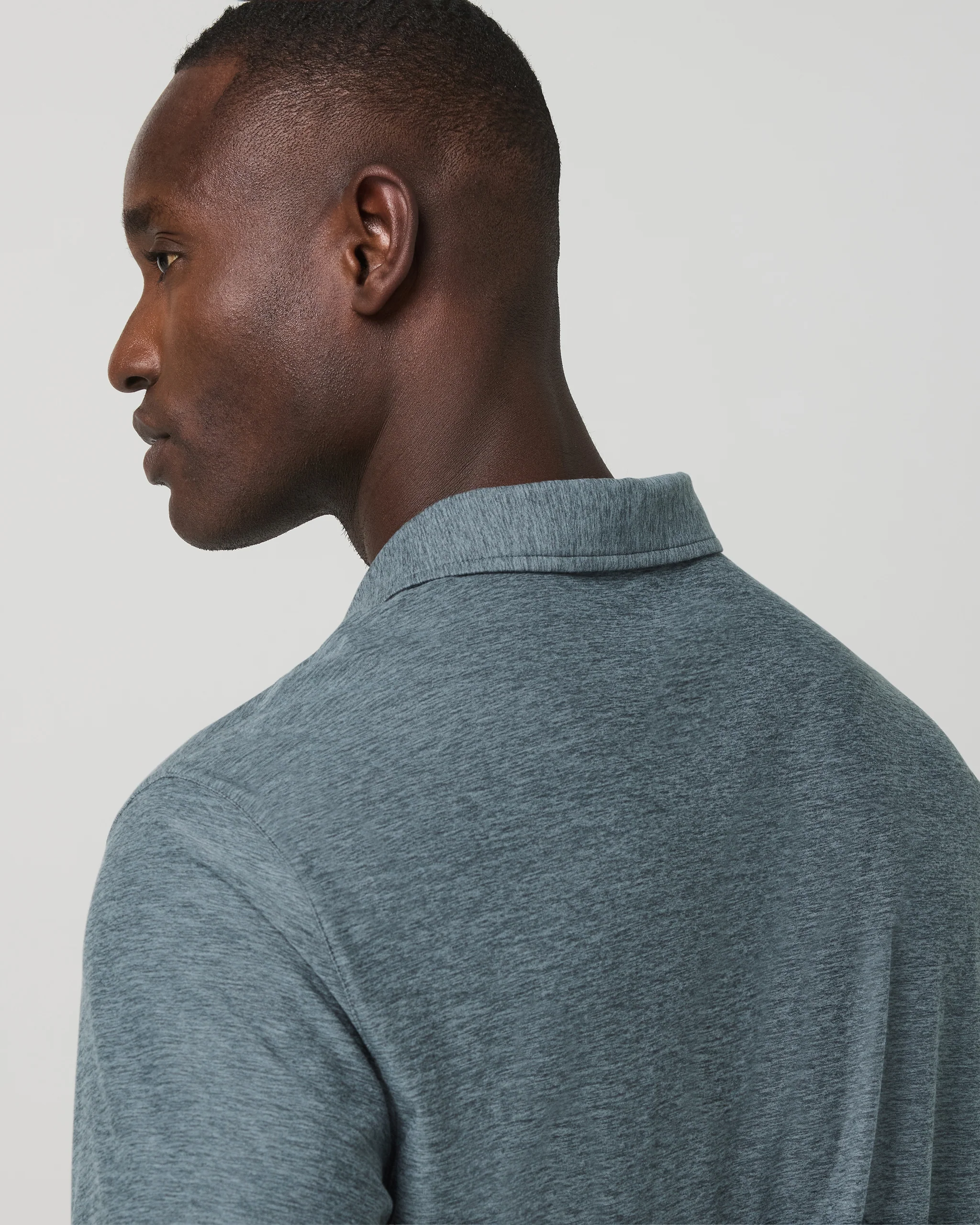 3840-strato-tech-polo-blue-sea-heather-2.webp Strato Tech Polo | Blue Sea Heather