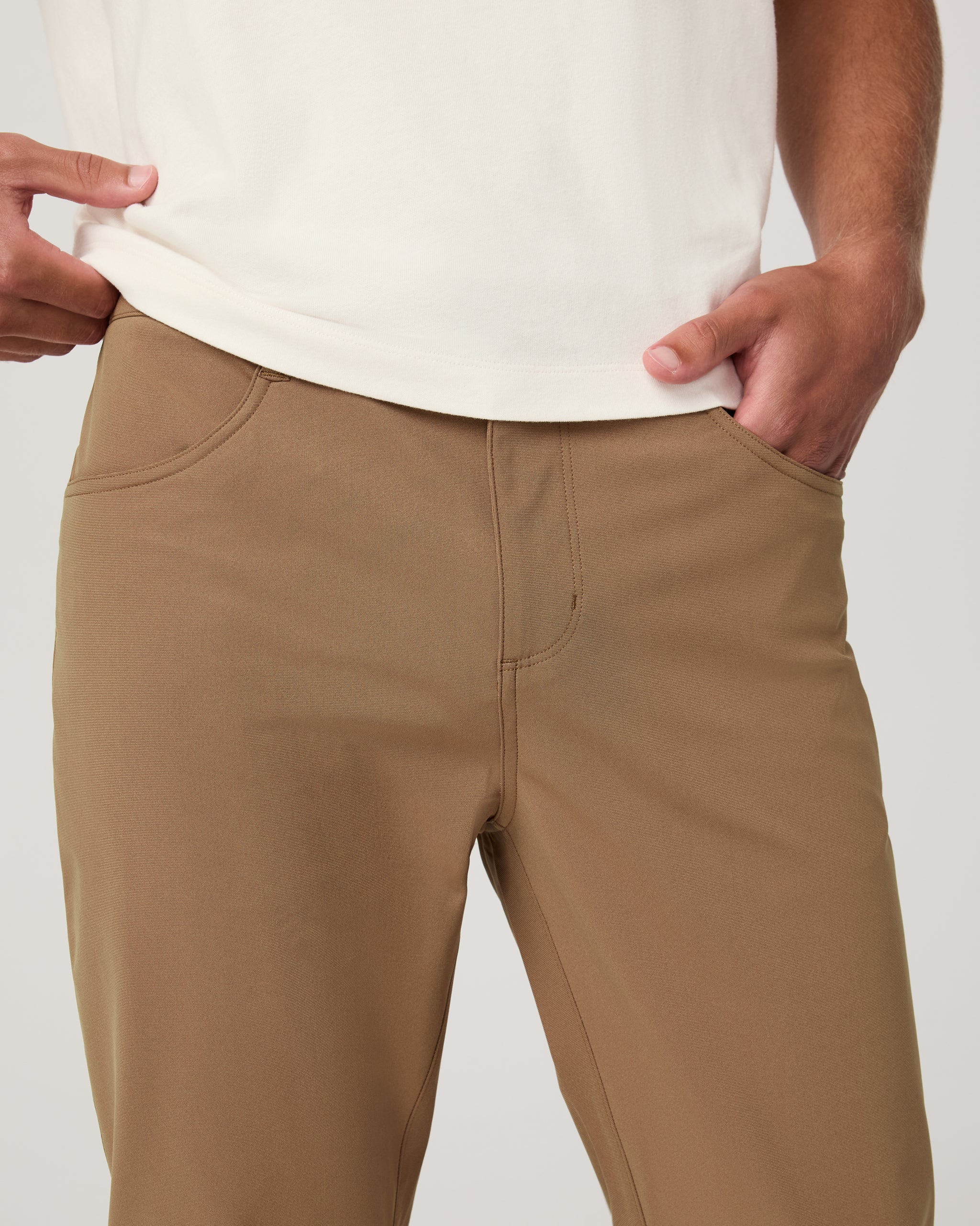 3938-vuori-metatm-pant-athletic-slim-fit-32-pecan-2.jpg Vuori Meta™ Pant Athletic Slim Fit 32" | Pecan
