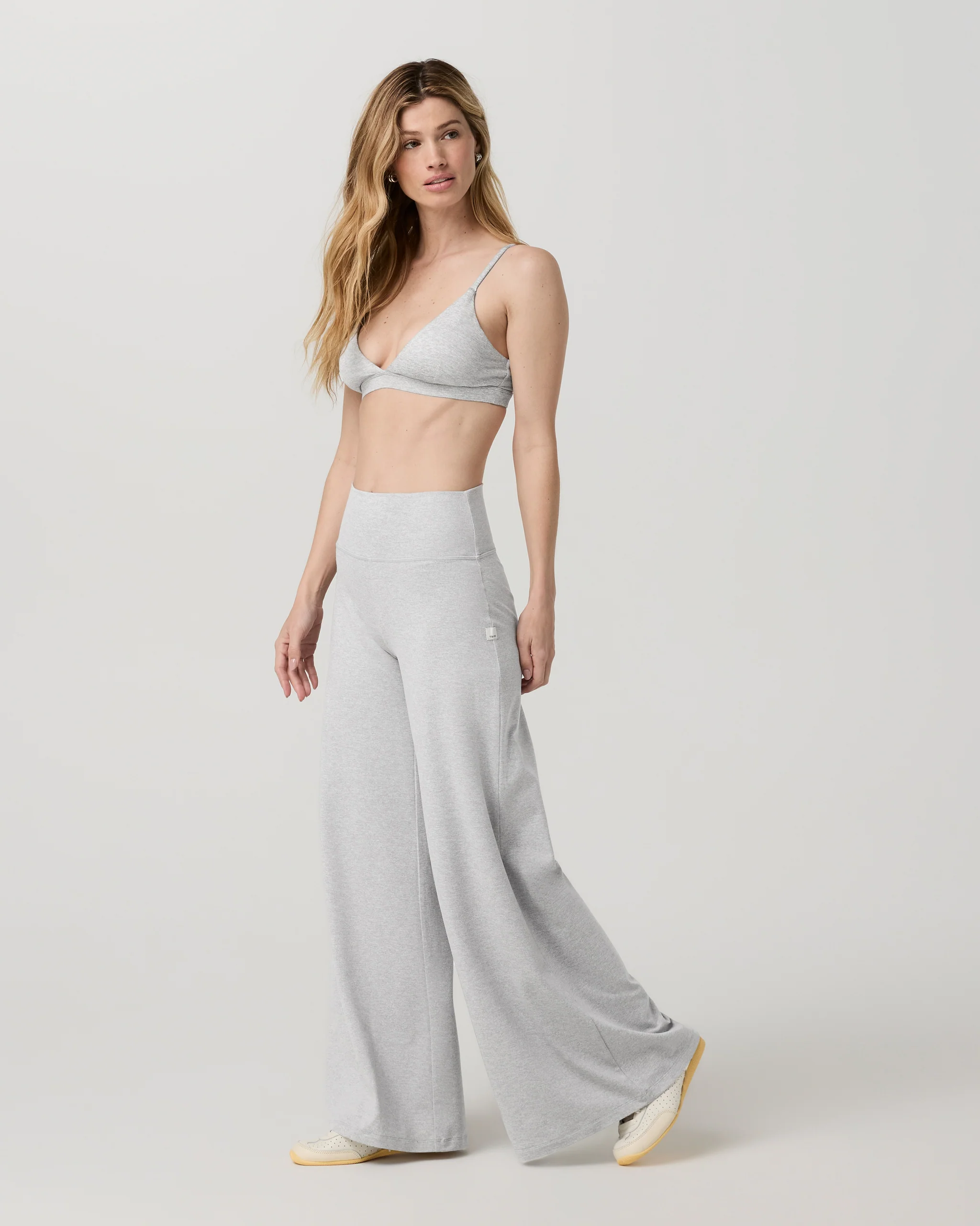 Halo Easy Wideleg Pant - Short | Pale Grey Heather