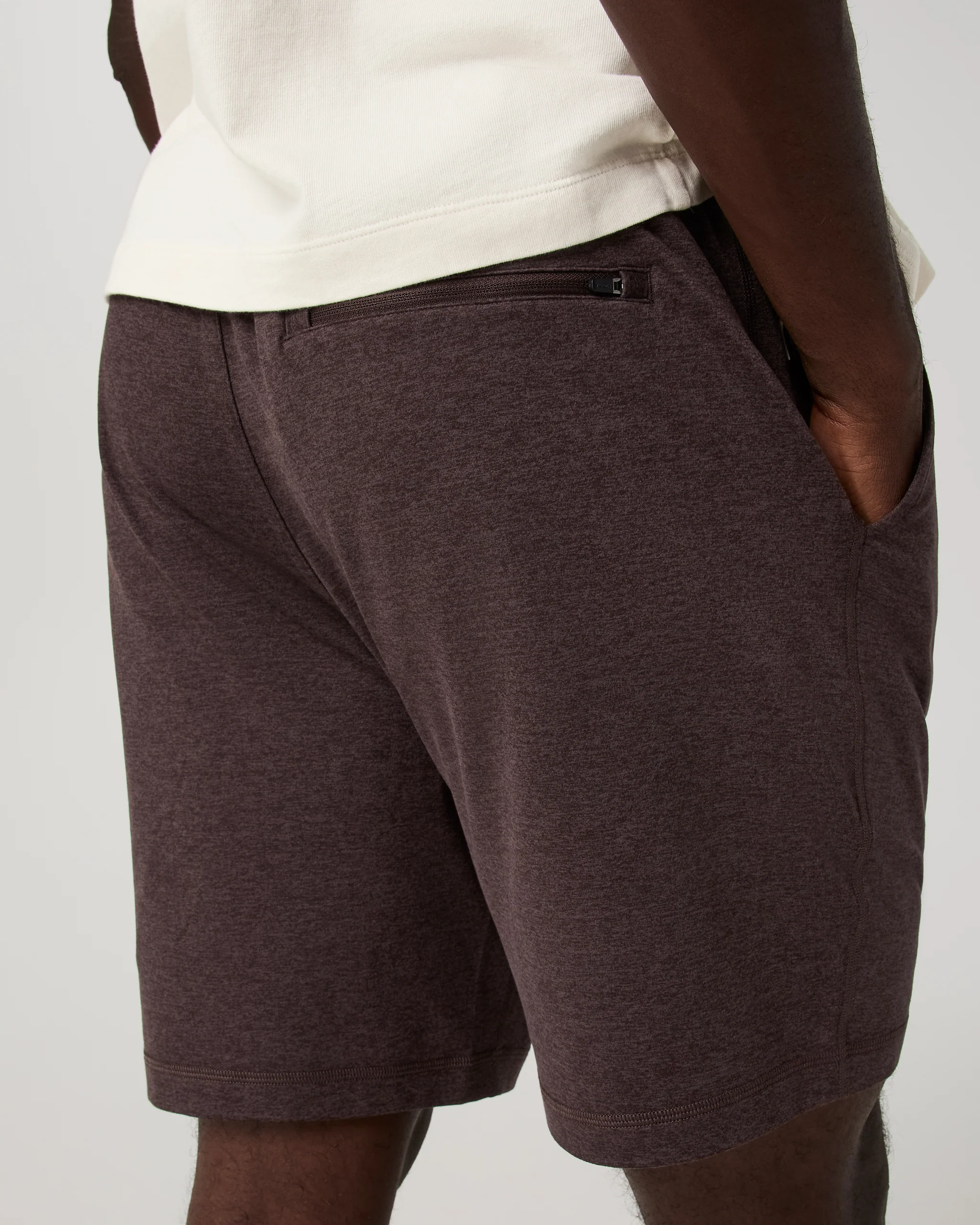 4055-ponto-performance-short-7-french-roast-heather-5.webp Ponto Performance Short 7" | French Roast Heather