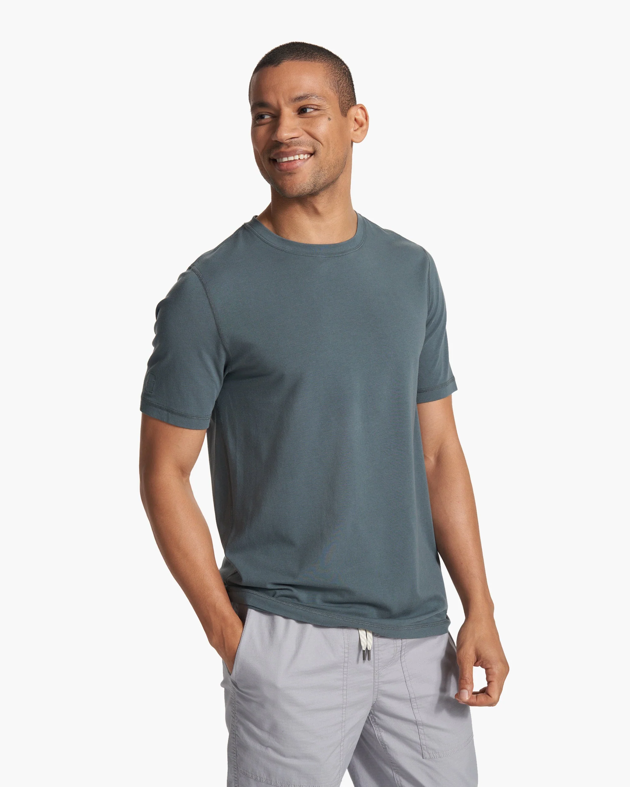 Tuvalu Tee | Lake