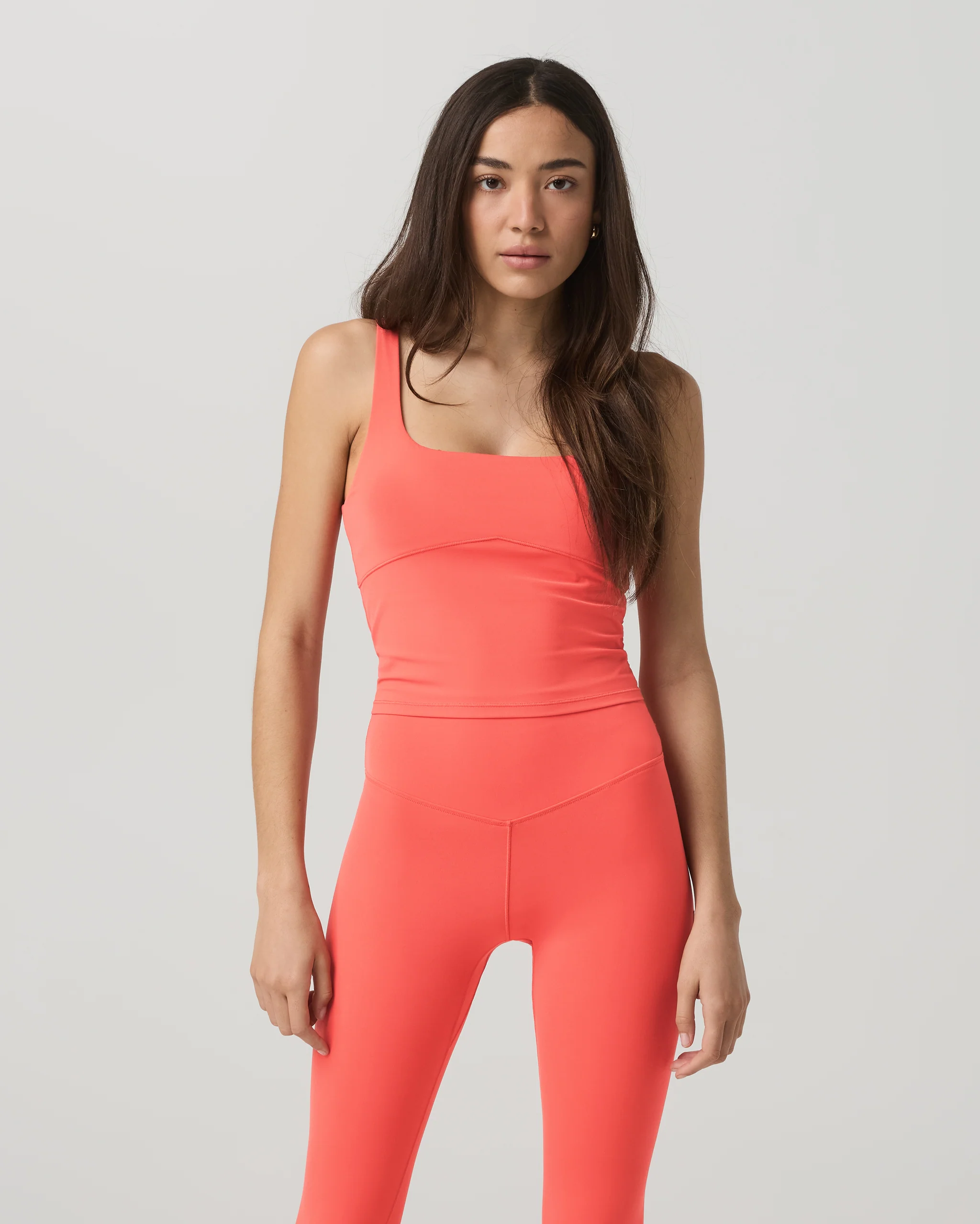4668-vuori-alltheformtm-support-tank-bright-coral-1.webp Vuori AllTheForm™ Support Tank | Bright Coral