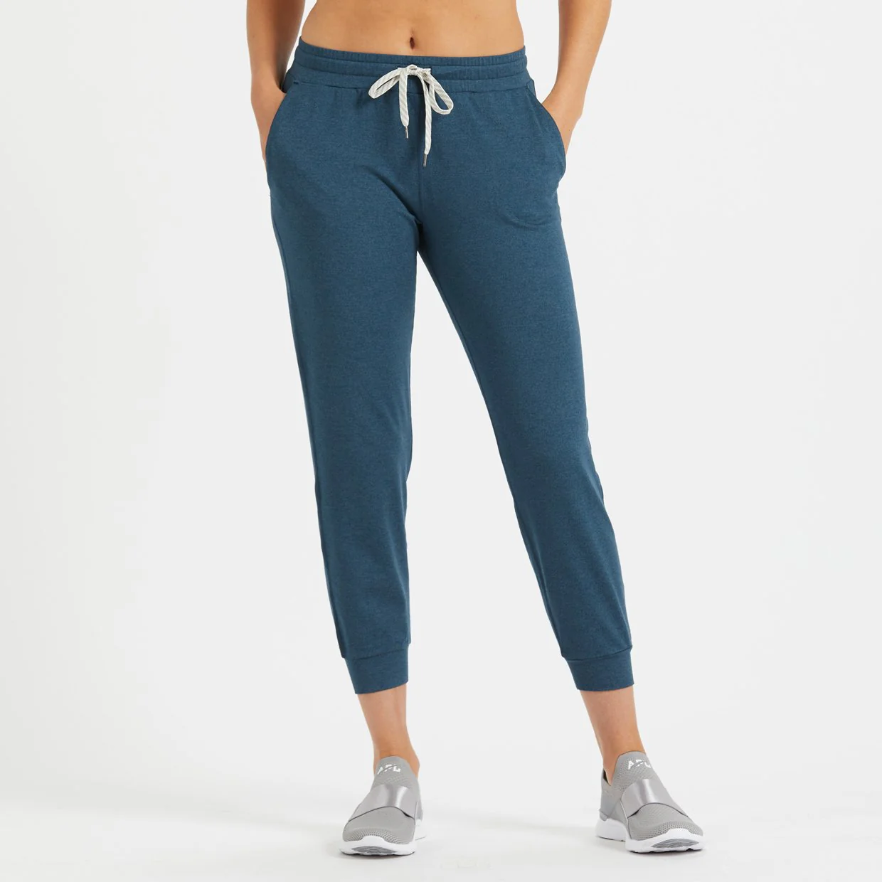 561-performance-jogger-indigo-heather-1.webp Performance Jogger | Indigo Heather