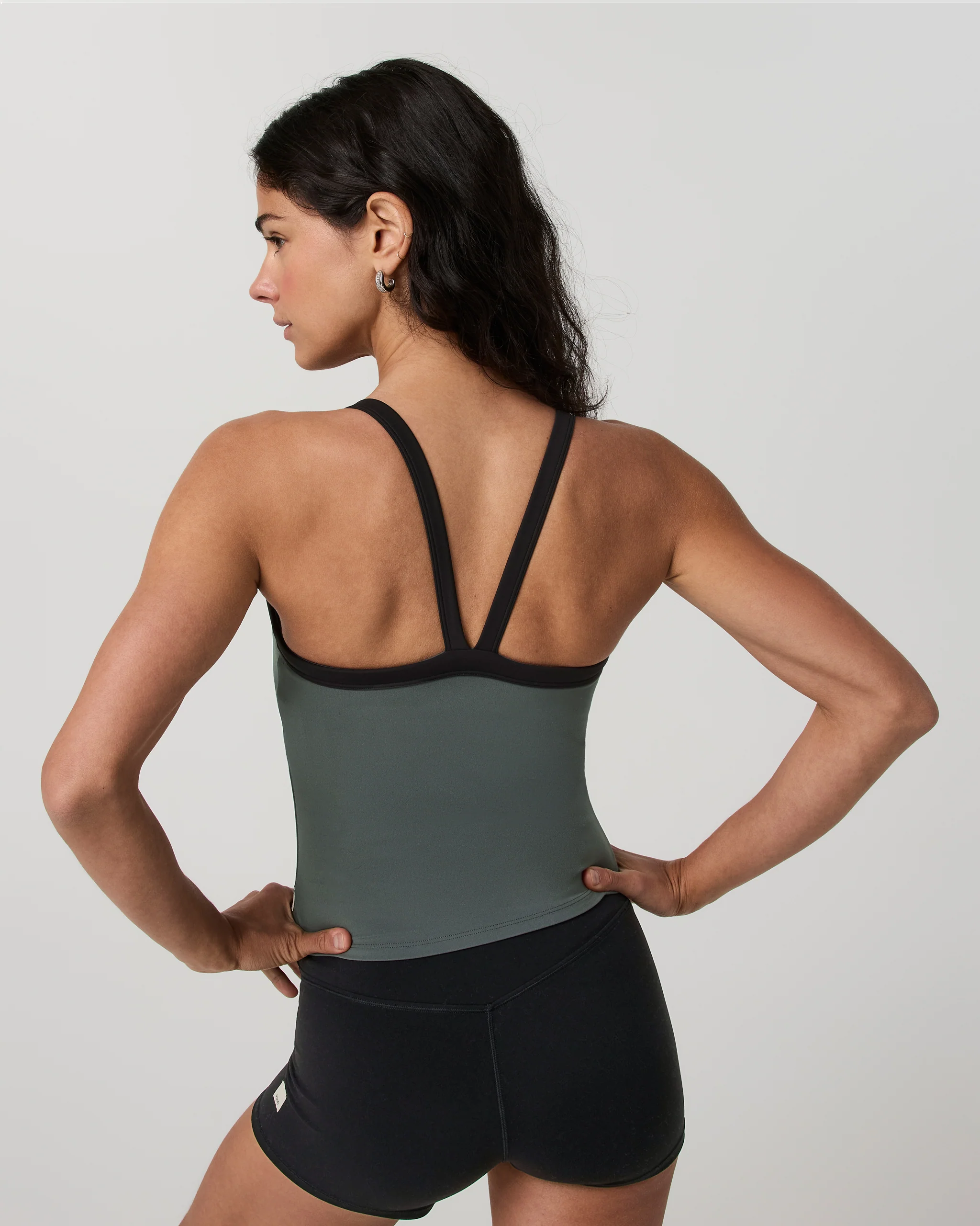 Vuori AllTheForm™ V Neck Tank | Dark Jade