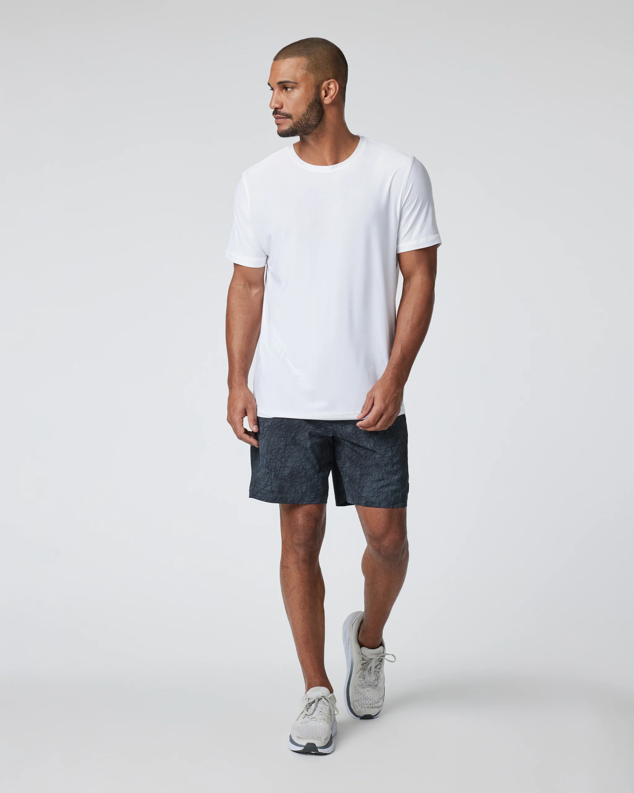 567-kore-short-lined-7-charcoal-scribble-3.webp Kore Short Lined 7" | Charcoal Scribble