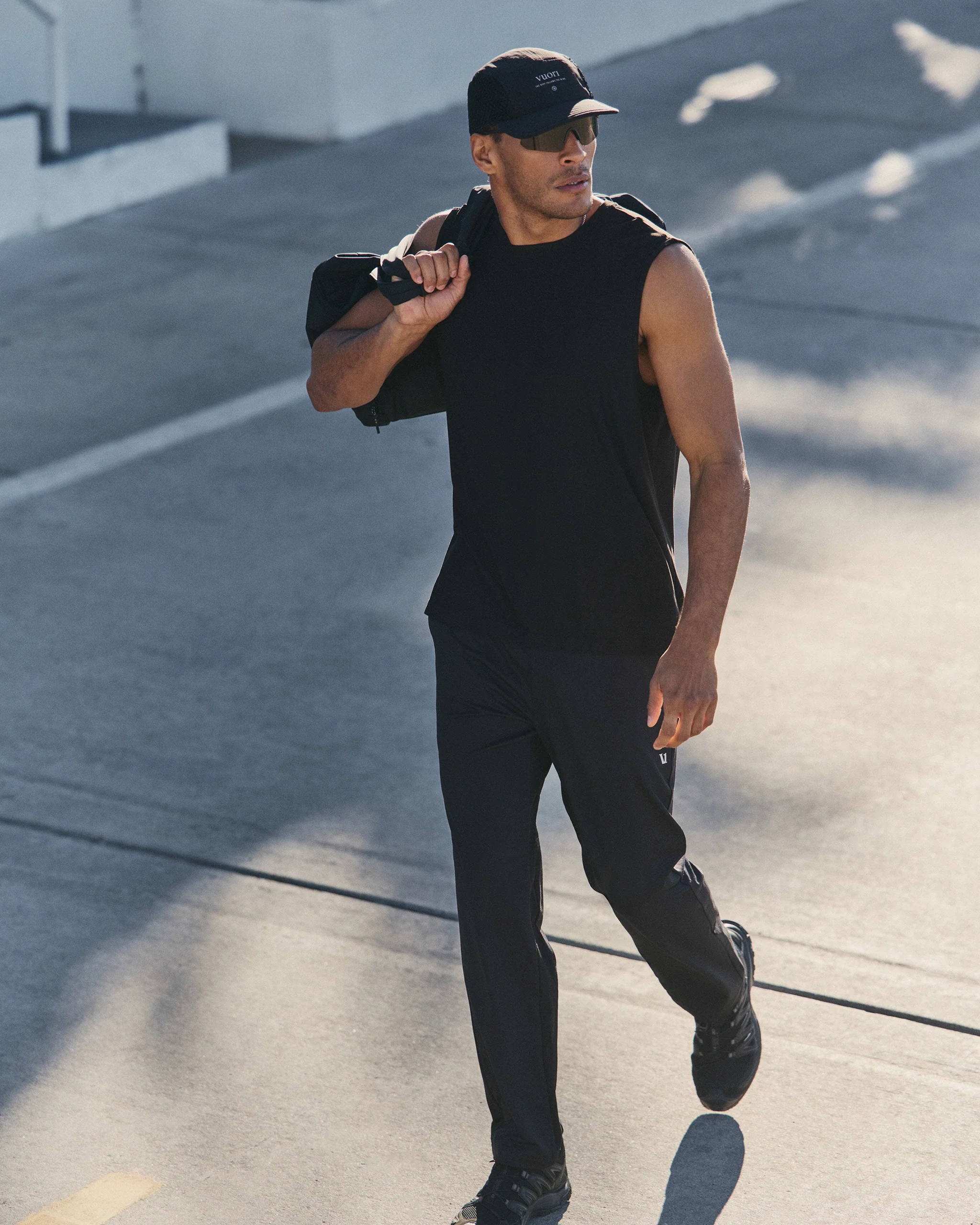 5992-sunday-performance-track-pant-30-black-1.webp Sunday Performance Track Pant 30" | Black