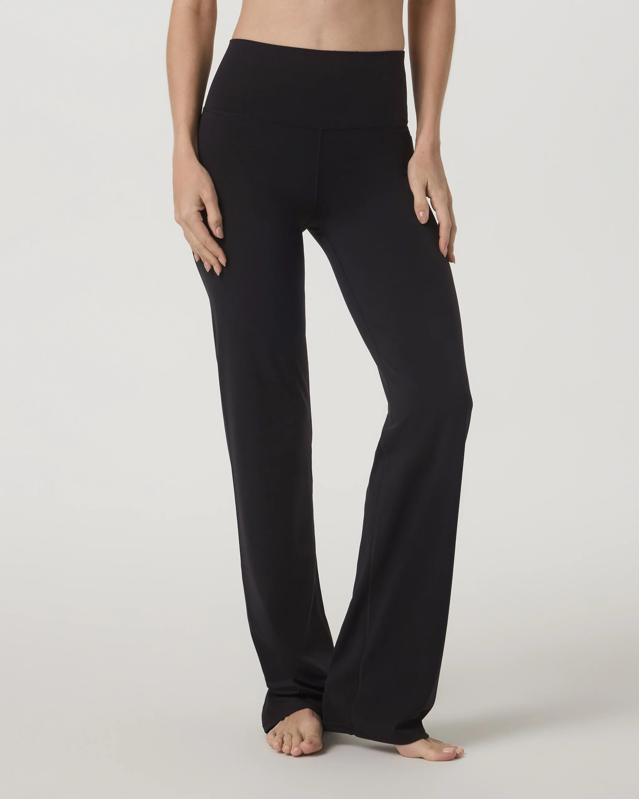 Vuori AllTheFeels™ Straight Leg - Short | Black