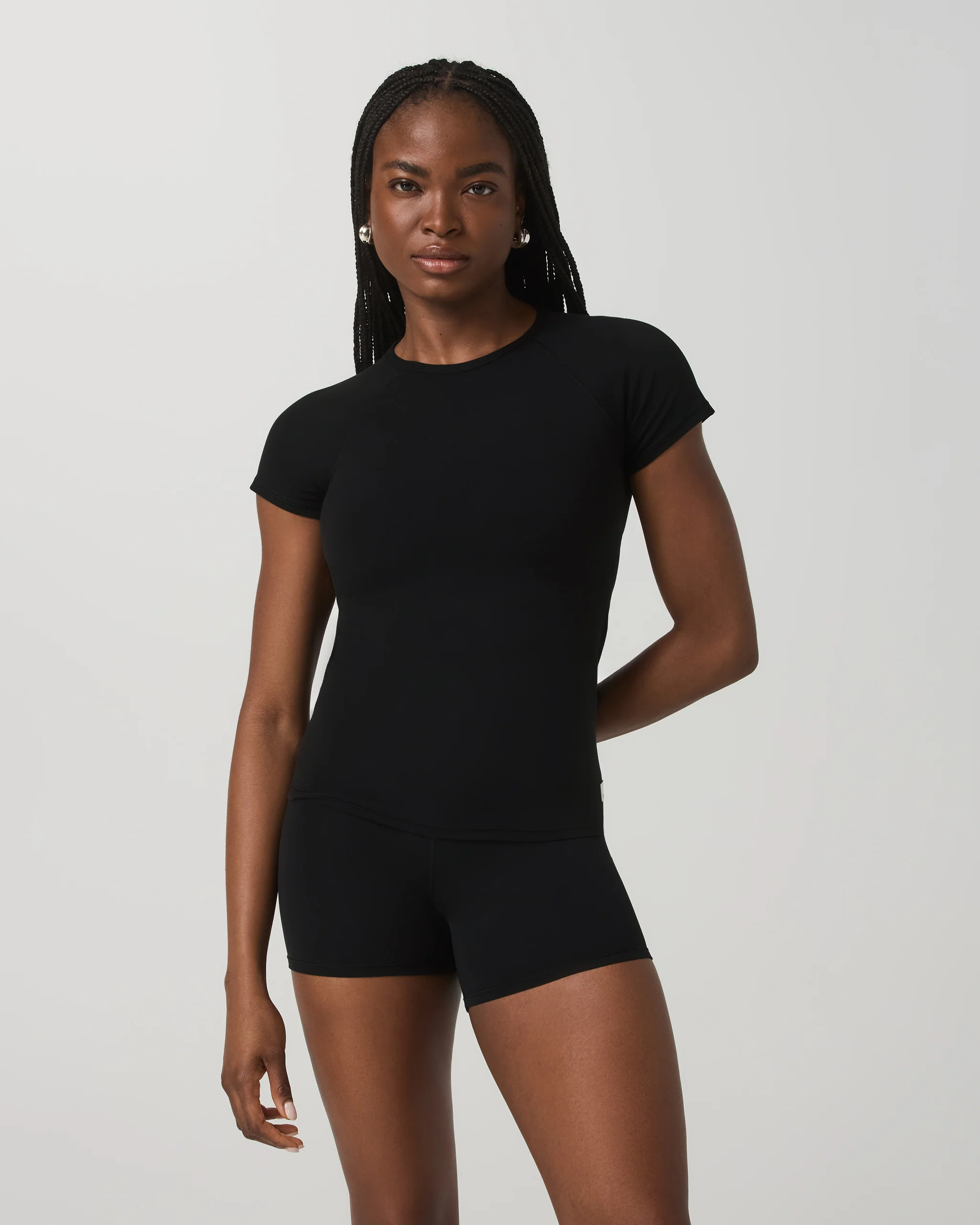 Vuori AllTheFeels™ Short Sleeve Essential Tee | Black