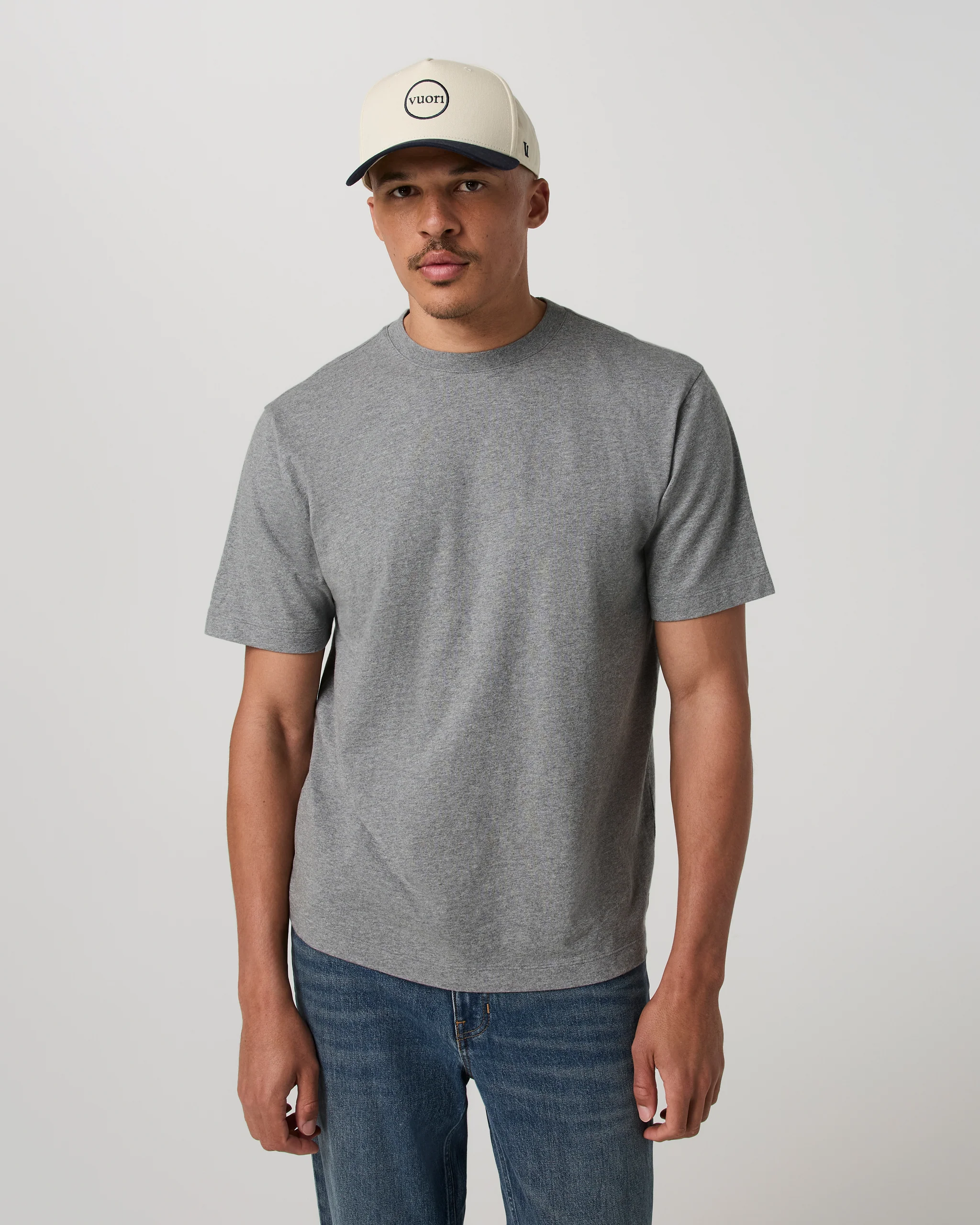7236-short-sleeve-vuori-heavyweight-cotton-tee-relaxed-fit-grey-heather-5.webp Short Sleeve Vuori Heavyweight Cotton Tee - Relaxed Fit | Grey Heather