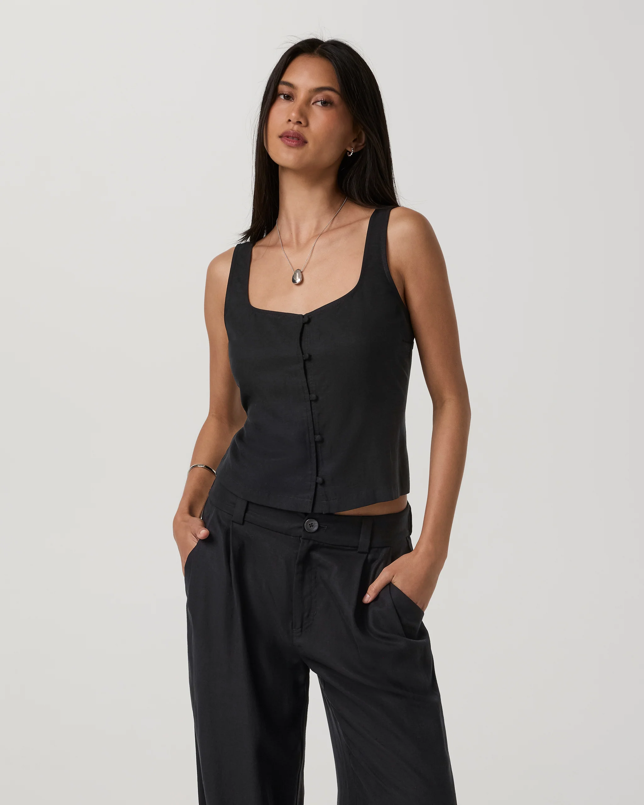 7366-trestles-twill-button-front-top-black-5.webp Trestles Twill Button Front Top | Black