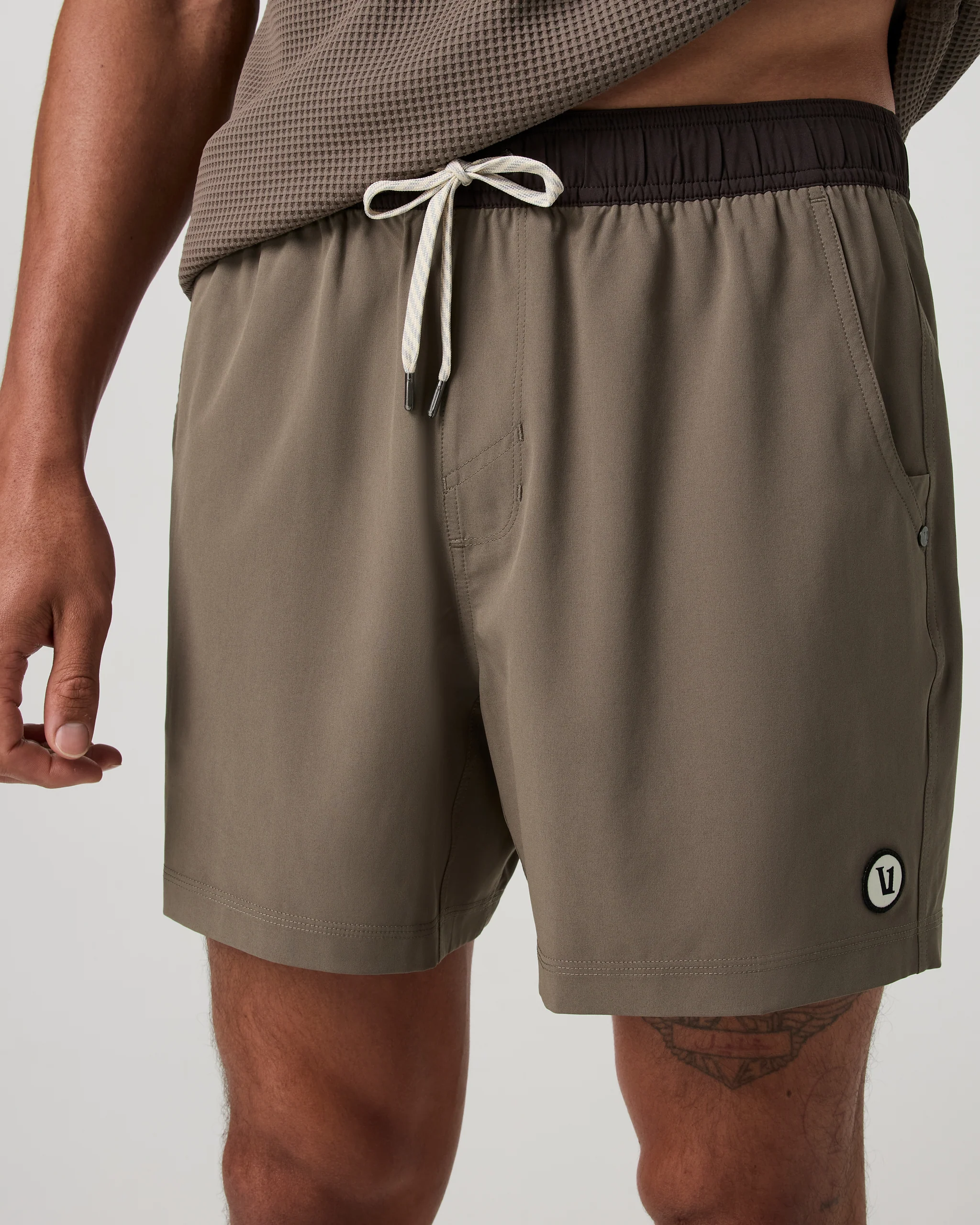 8065-kore-short-unlined-5-bark-1.webp Kore Short Unlined 5" | Bark