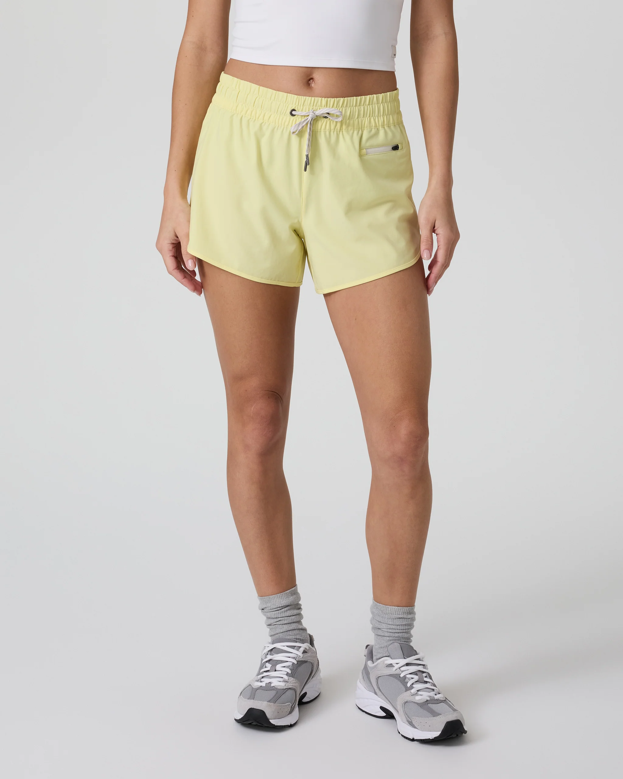 818-clementine-2.0-short-4-sunlight-1.webp Clementine 2.0 Short 4" | Sunlight