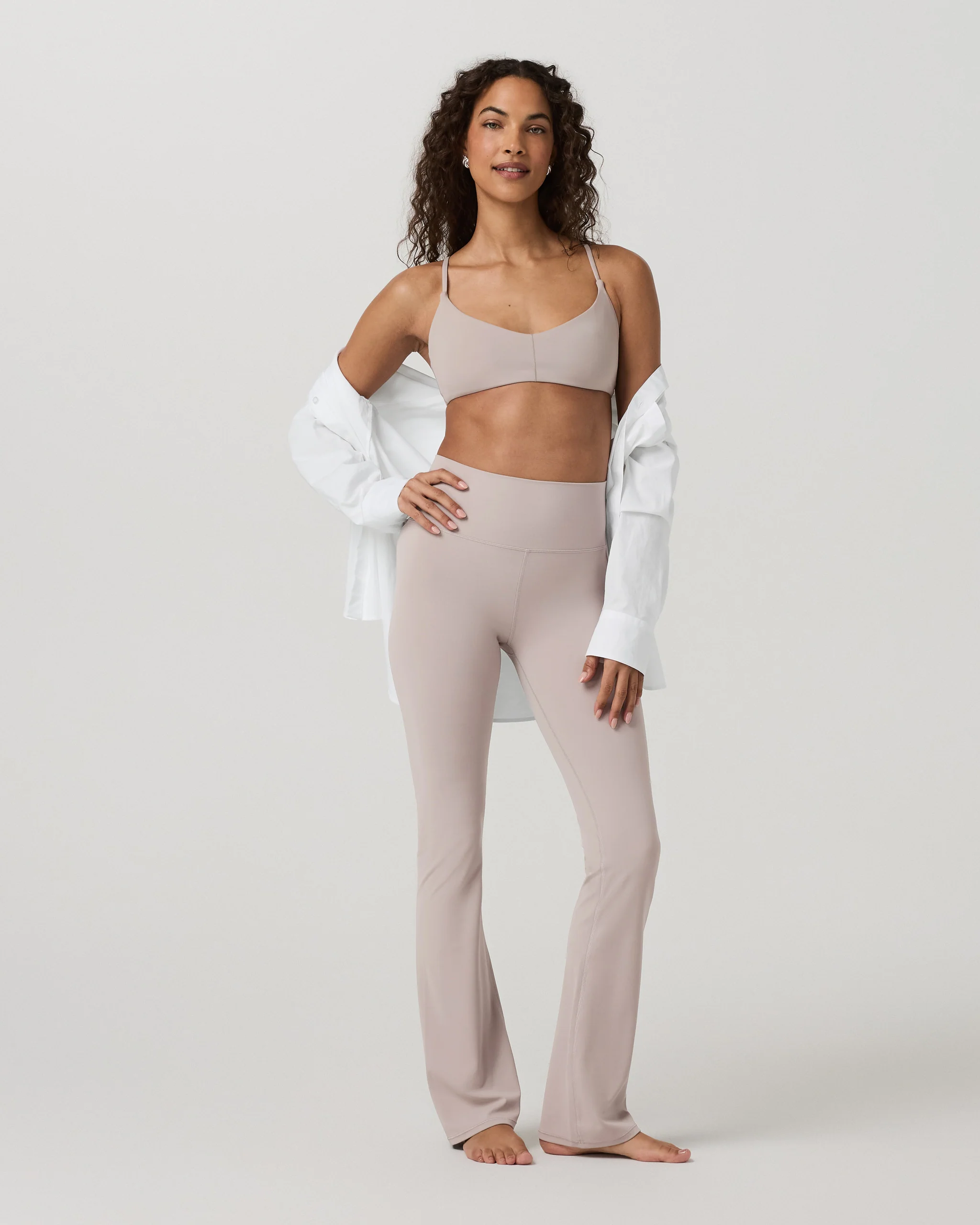 Vuori AllTheFeels™ Strappy Back Bra | Soft Pewter