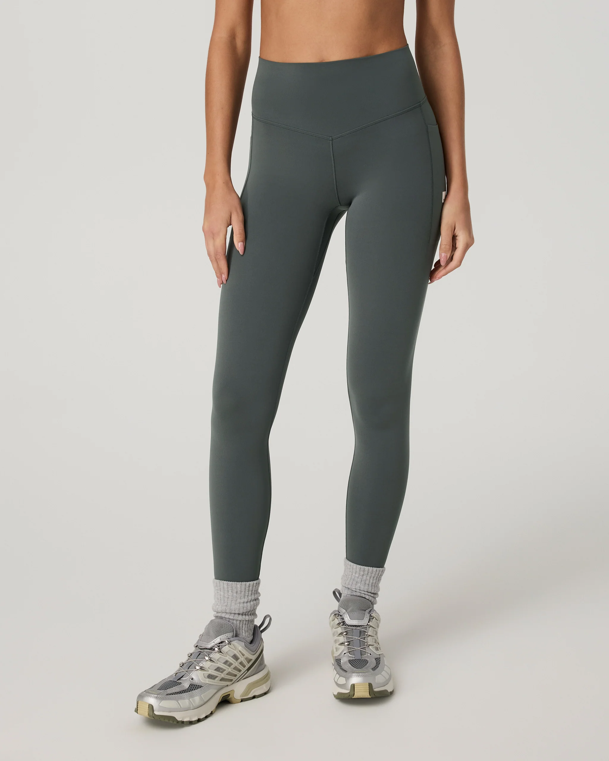 Vuori AllTheForm™ Pocket Legging - Short | Dark Jade