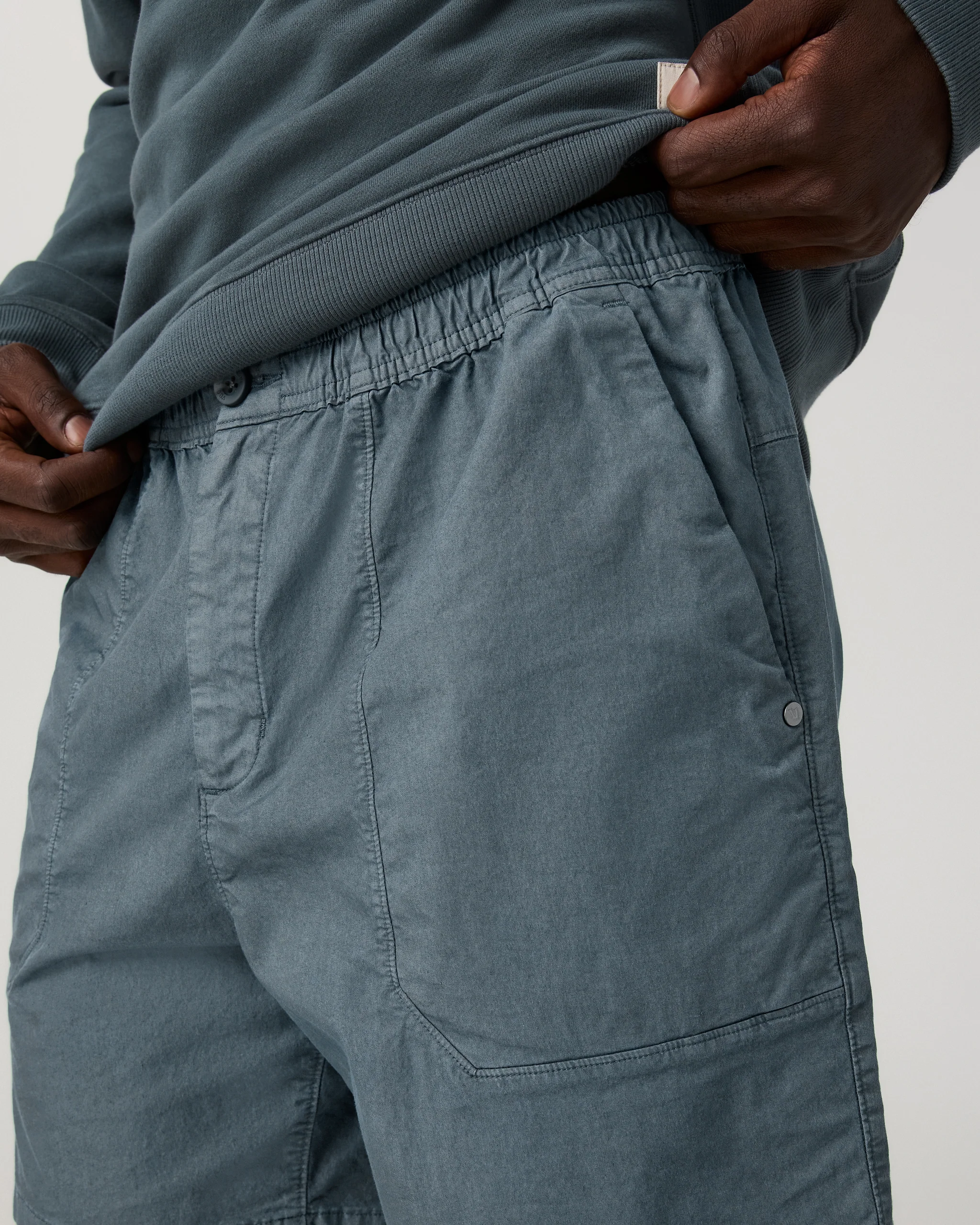 8608-coast-short-7-blue-sea-2.webp Coast Short 7" | Blue Sea