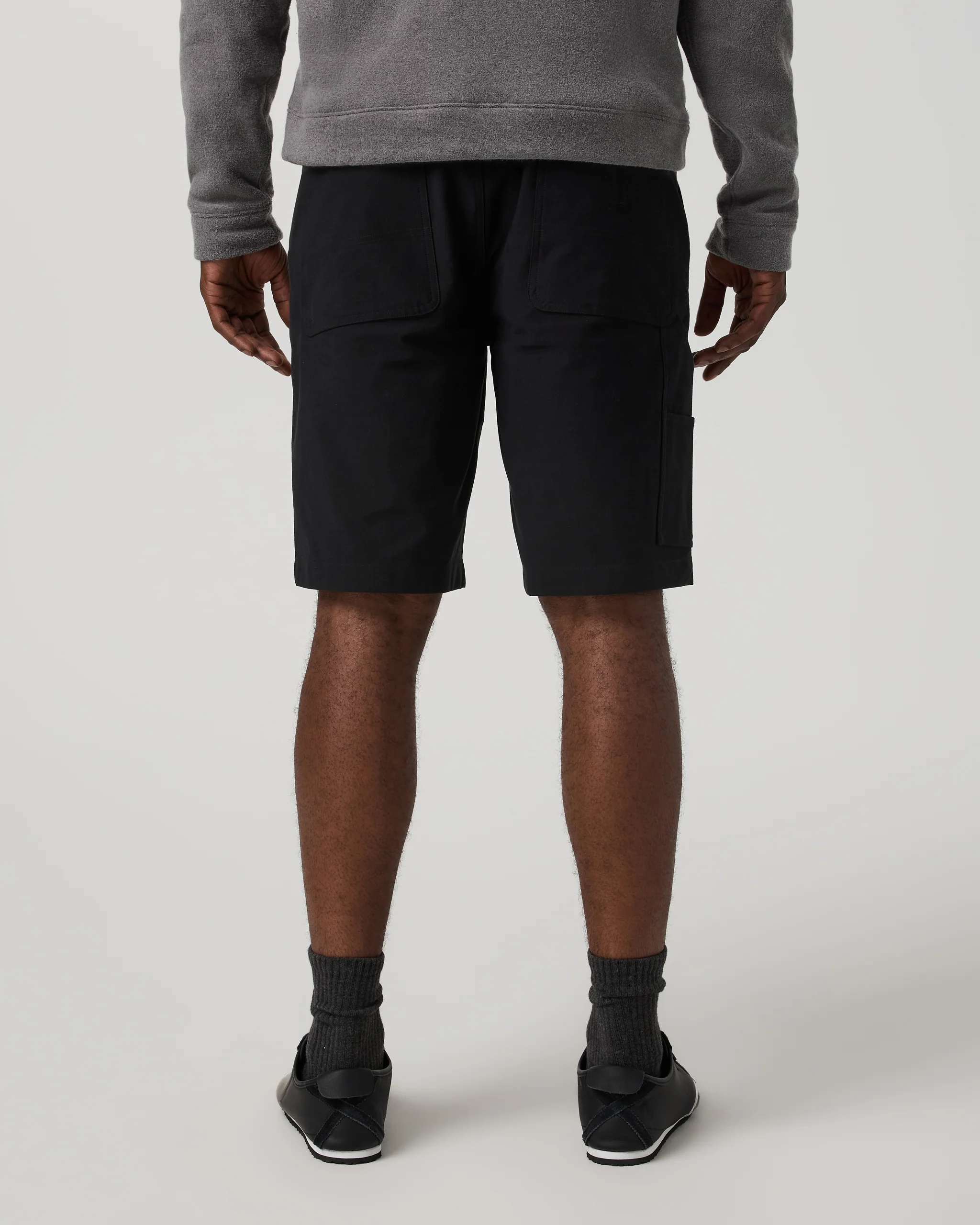 8616-vuori-metatm-canvas-carpenter-short-10-black-4.webp Vuori Meta™ Canvas Carpenter Short 10" | Black