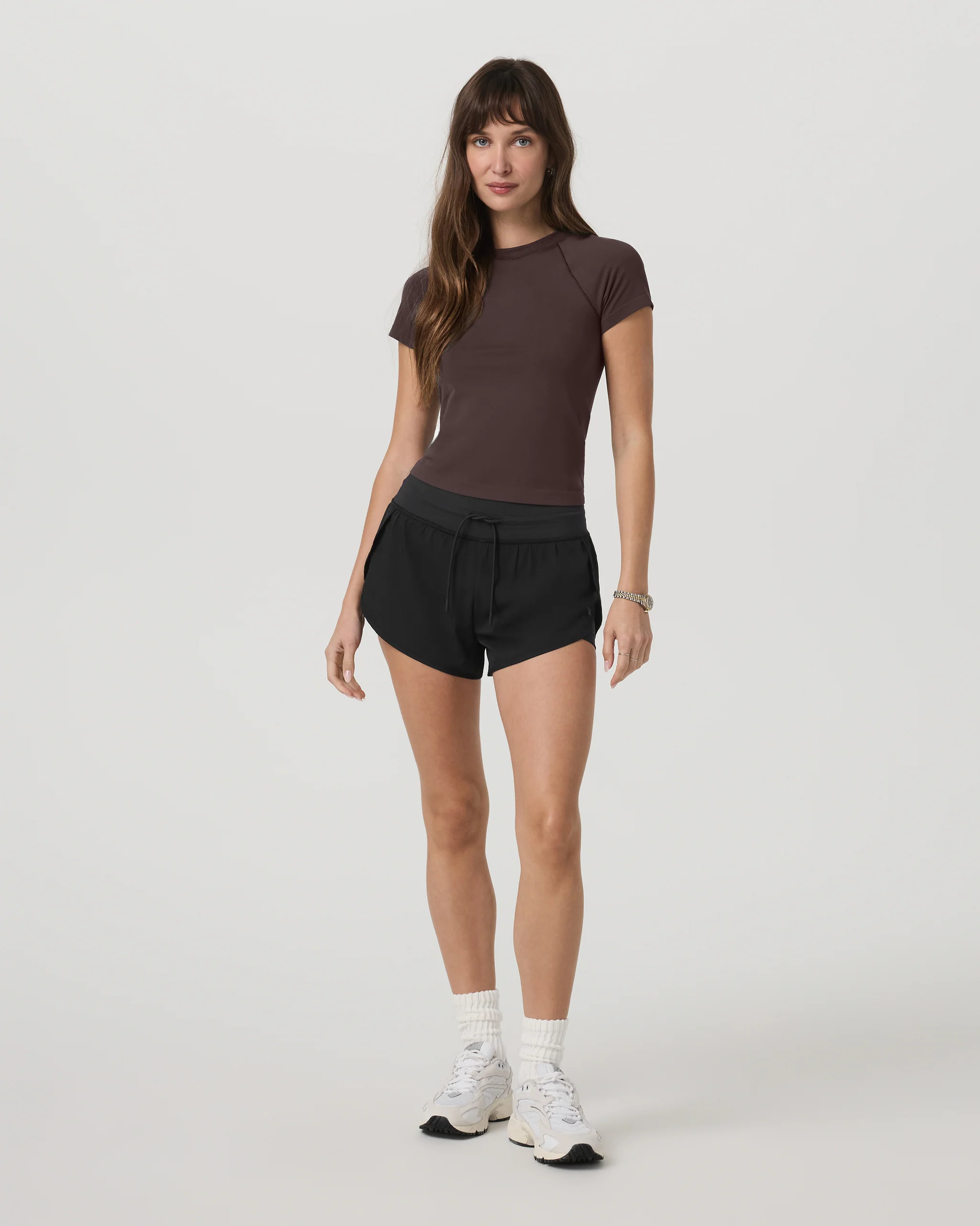 8879-short-sleeve-seamless-surge-tee-french-roast-4.webp Short Sleeve Seamless Surge Tee | French Roast