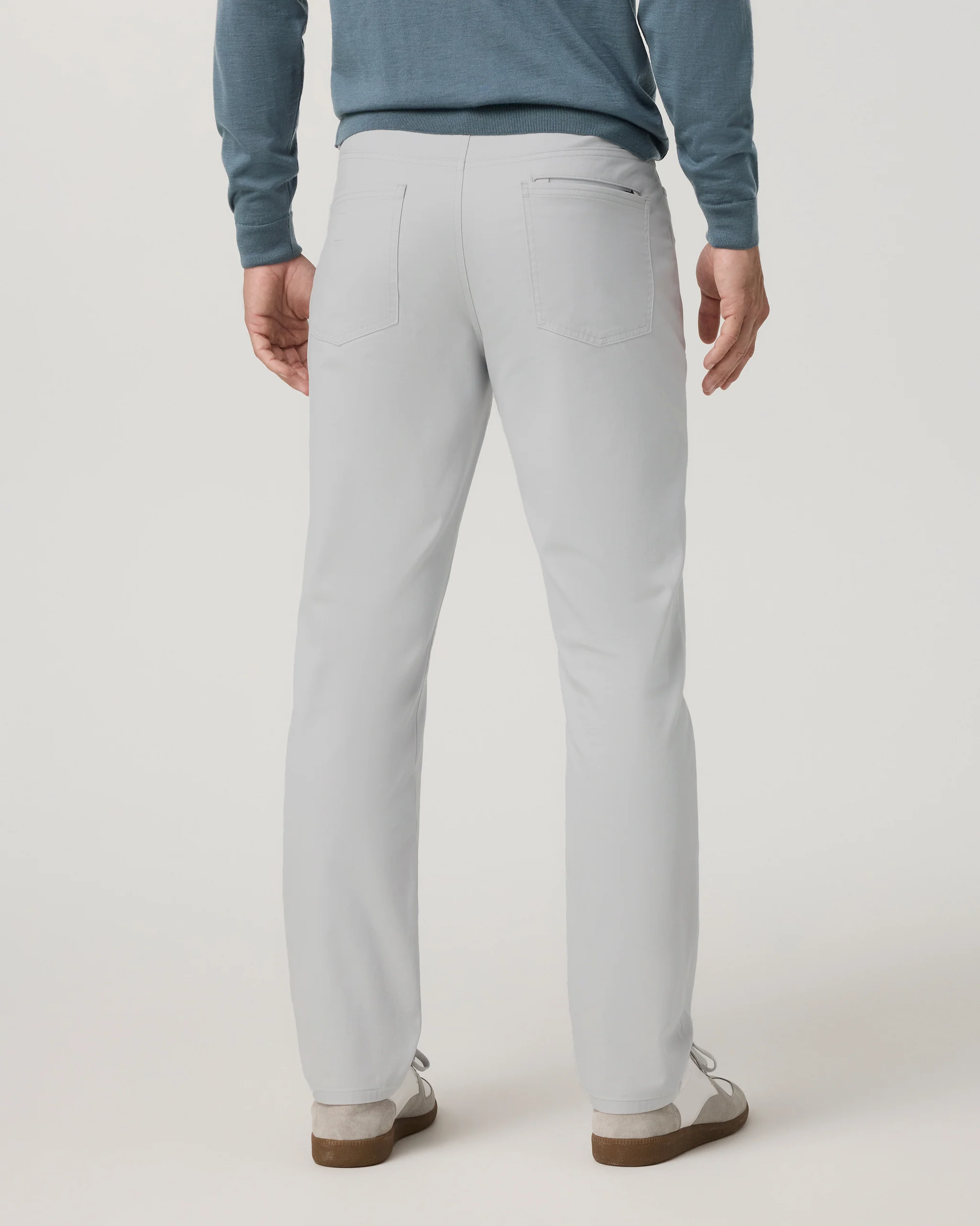 Vuori Meta™ Cotton Pant Classic Fit 32" | Frost Grey