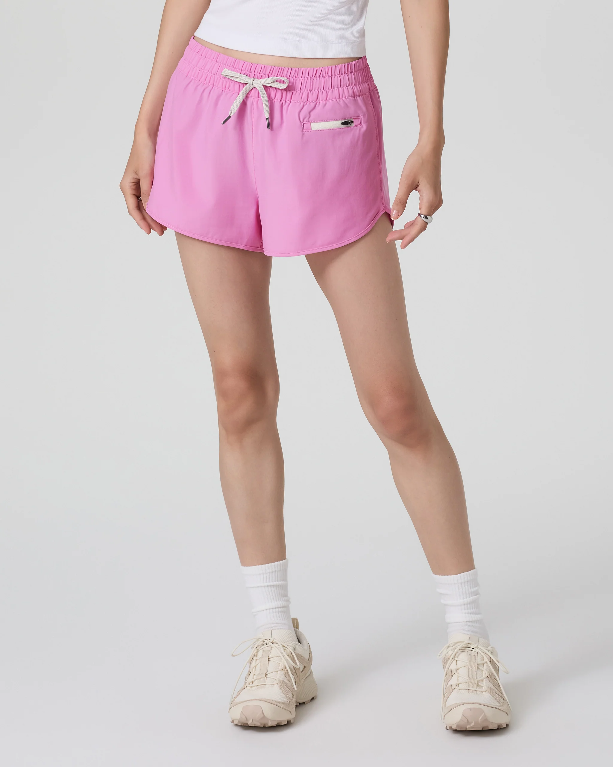 904-clementine-2.0-short-2.5-azalea-pink-1.webp Clementine 2.0 Short 2.5" | Azalea Pink