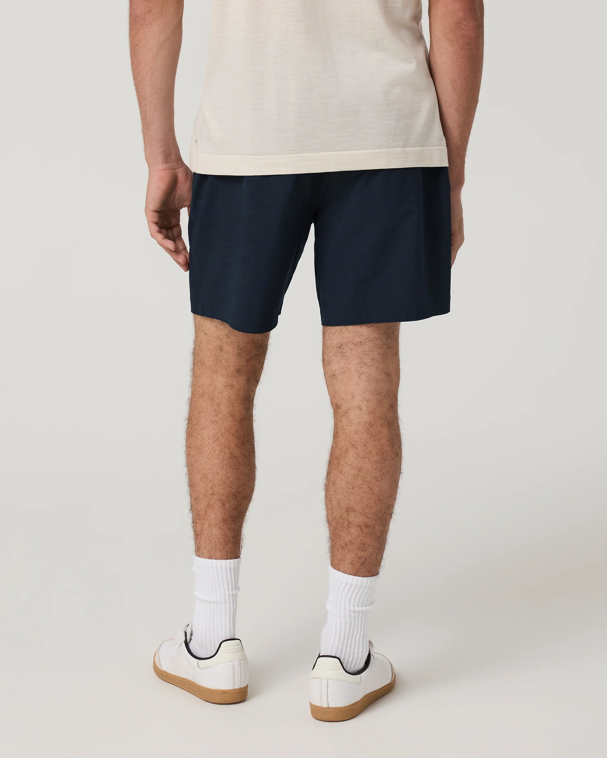 9299-aim-elastic-waist-short-7-navy-houndstooth-linen-texture-4.webp Aim Elastic Waist Short 7" | Navy Houndstooth Linen Texture
