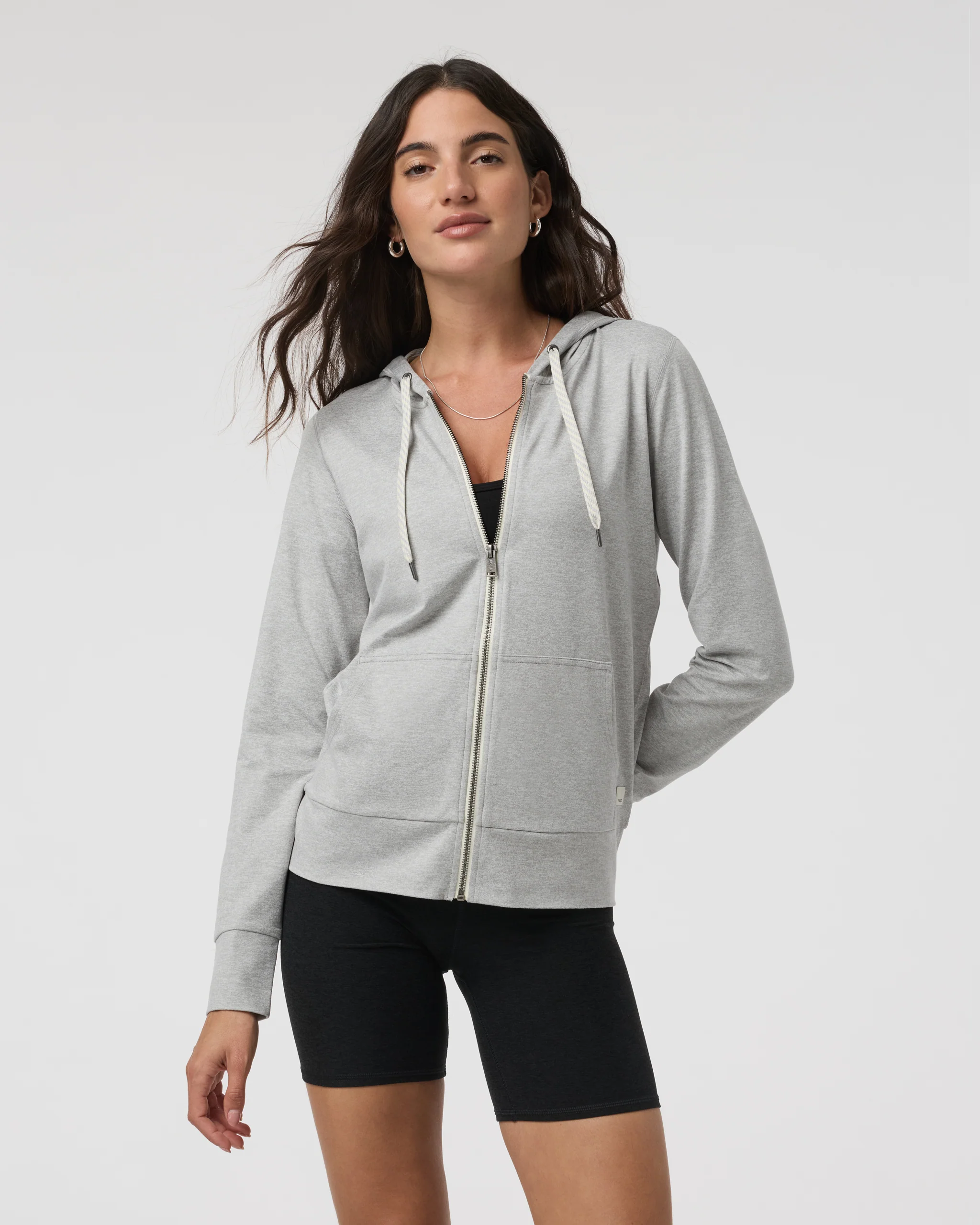 9527-halo-performance-hoodie-2.0-pale-grey-heather-1.webp Halo Performance Hoodie 2.0 | Pale Grey Heather